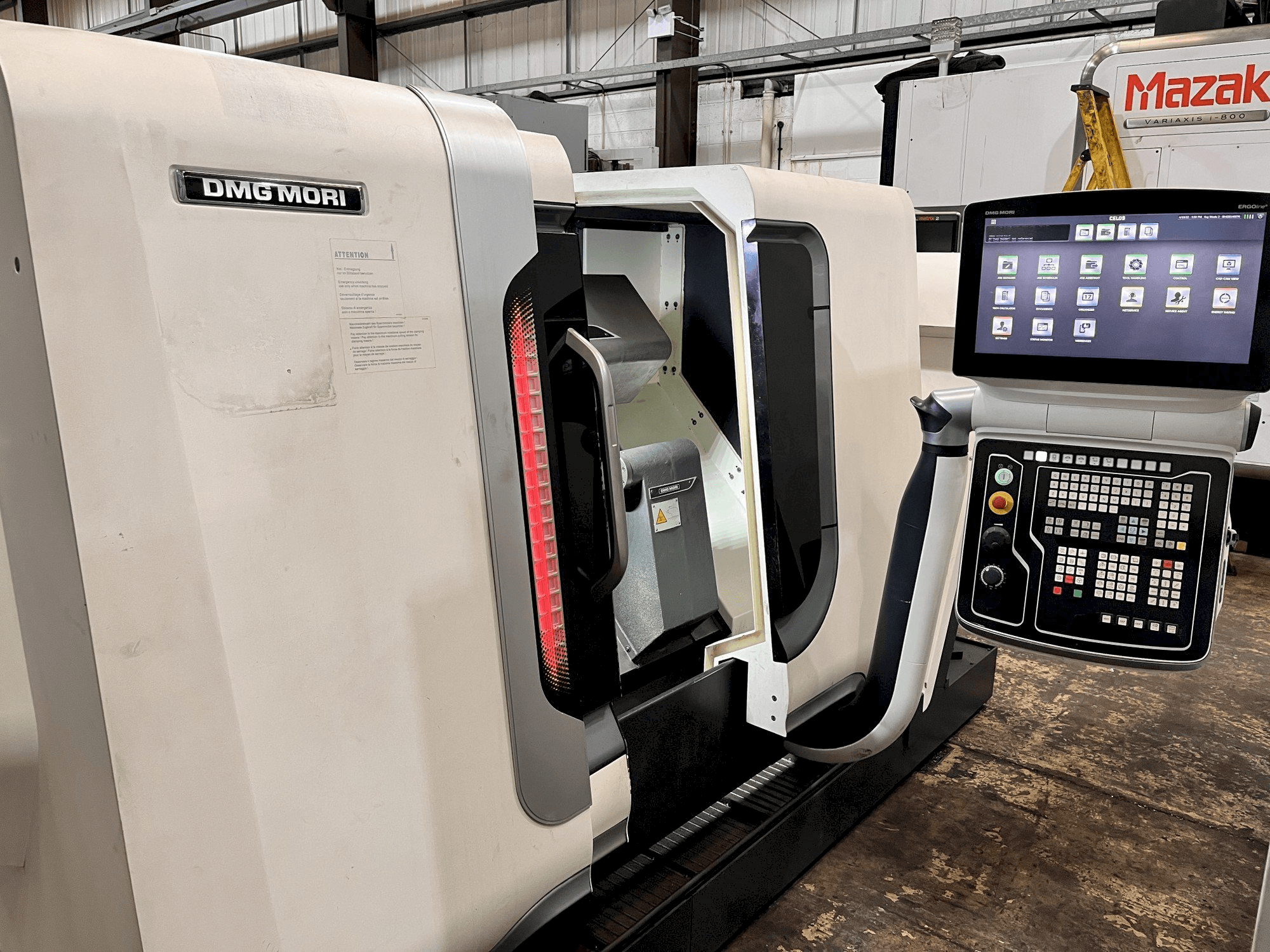 Masina DMG CTX ALPHA 300 eestvaade