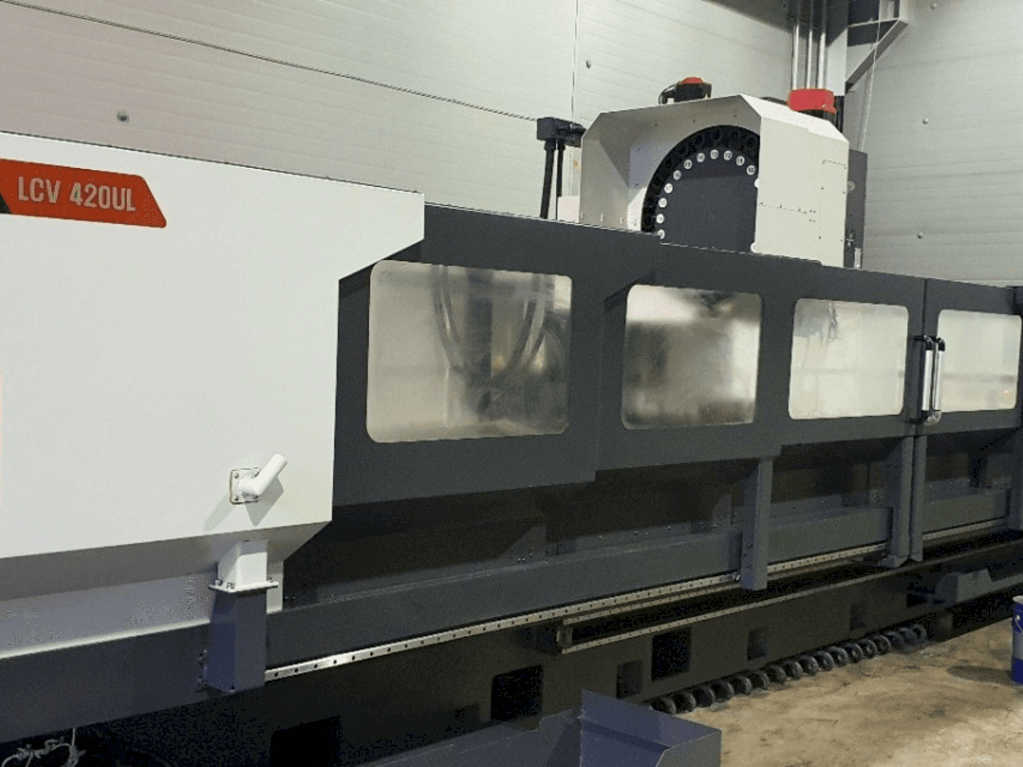 Masina SMEC LCV 420UL eestvaade