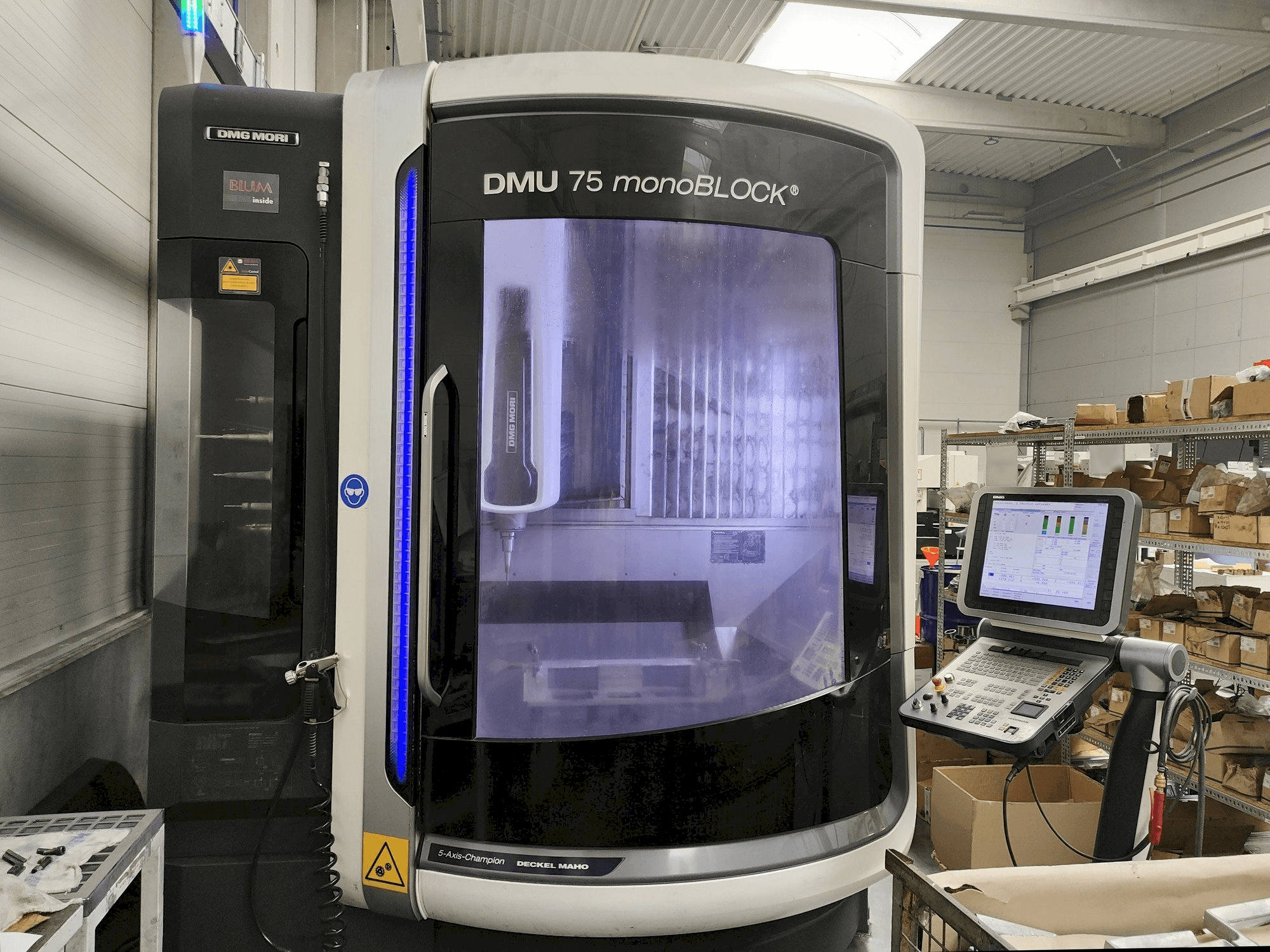 Masina DMG MORI DMU 75 monoBLOCK eestvaade