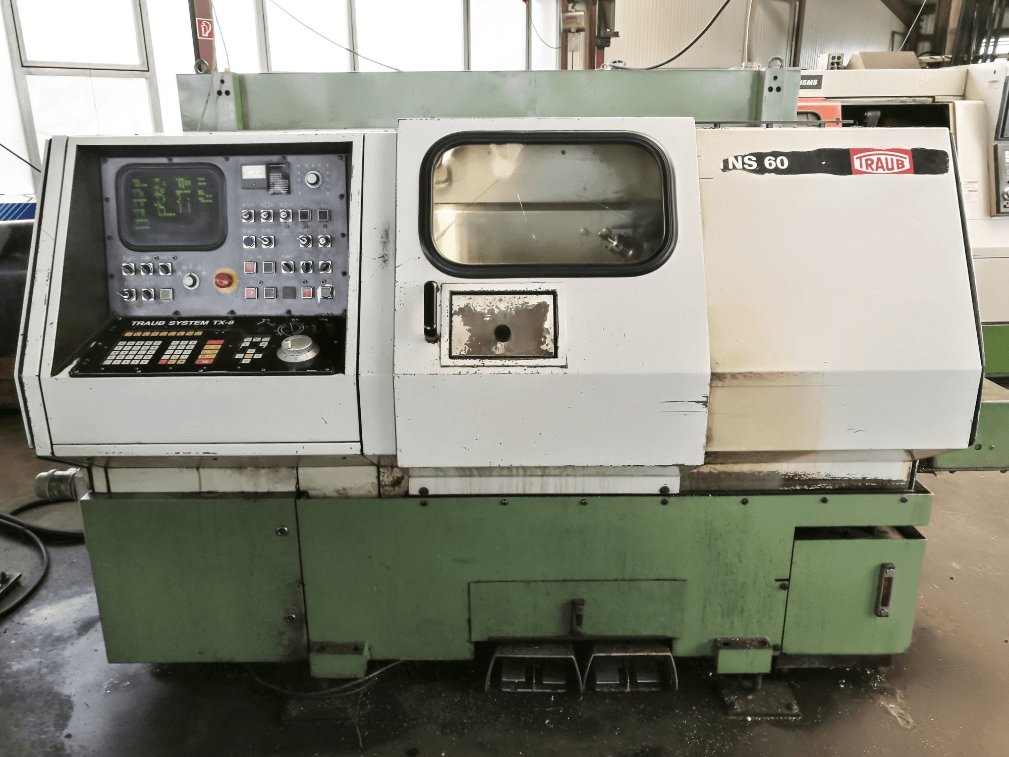 Masina TRAUB TNS 60 eestvaade