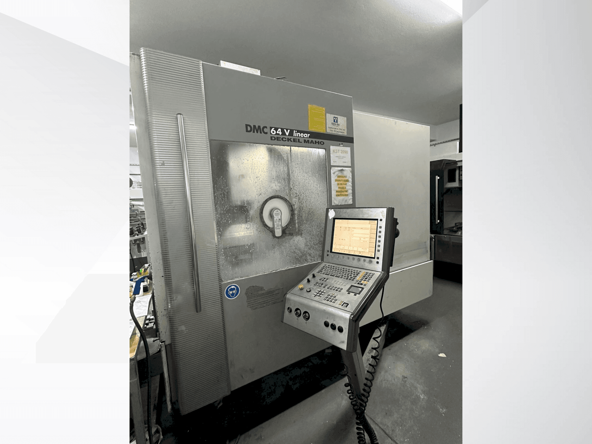 Masina DECKEL MAHO 64 V Linear eestvaade