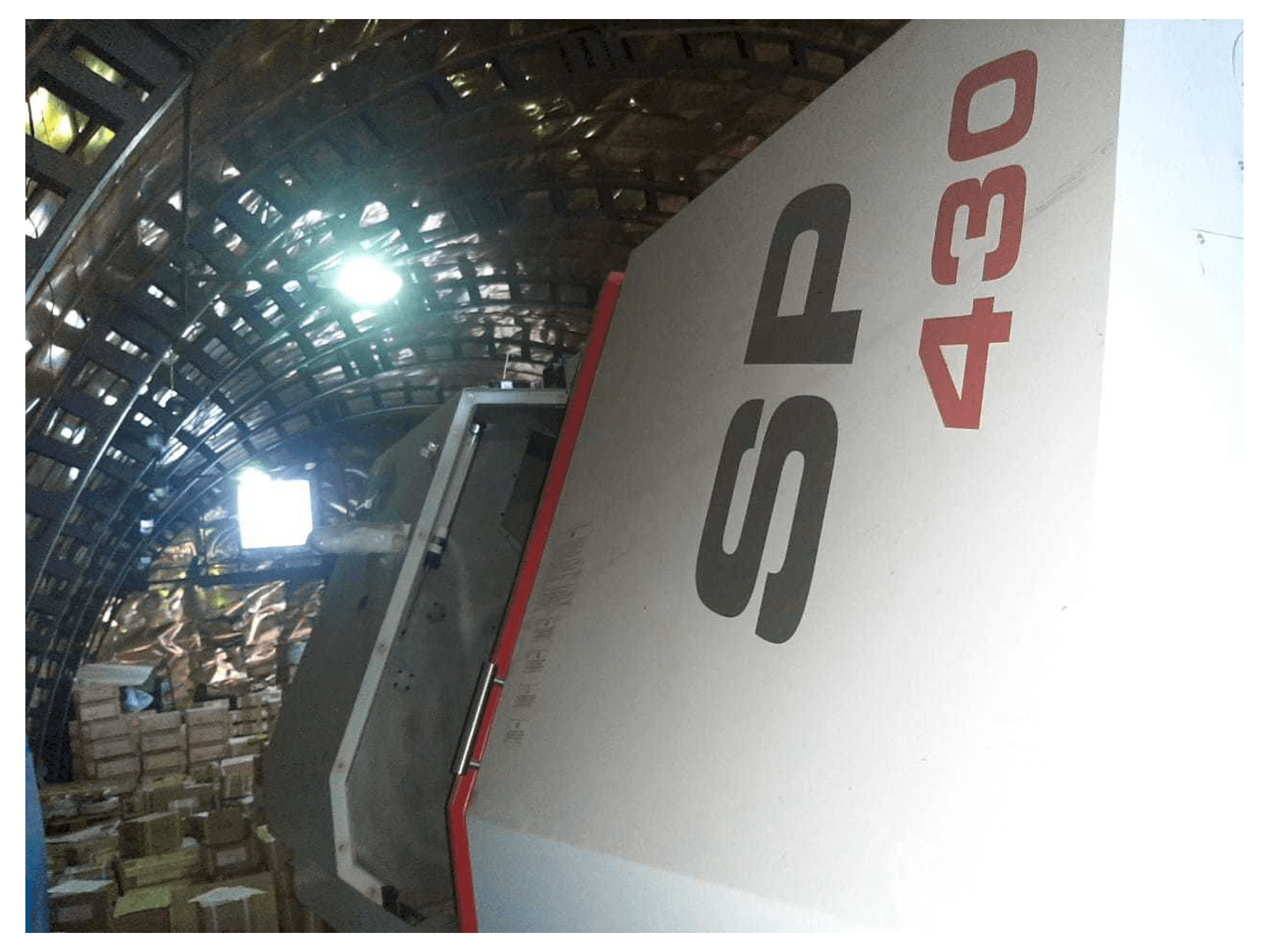 Masina KOVOSVIT MAS SP 430 Y/L2 eestvaade