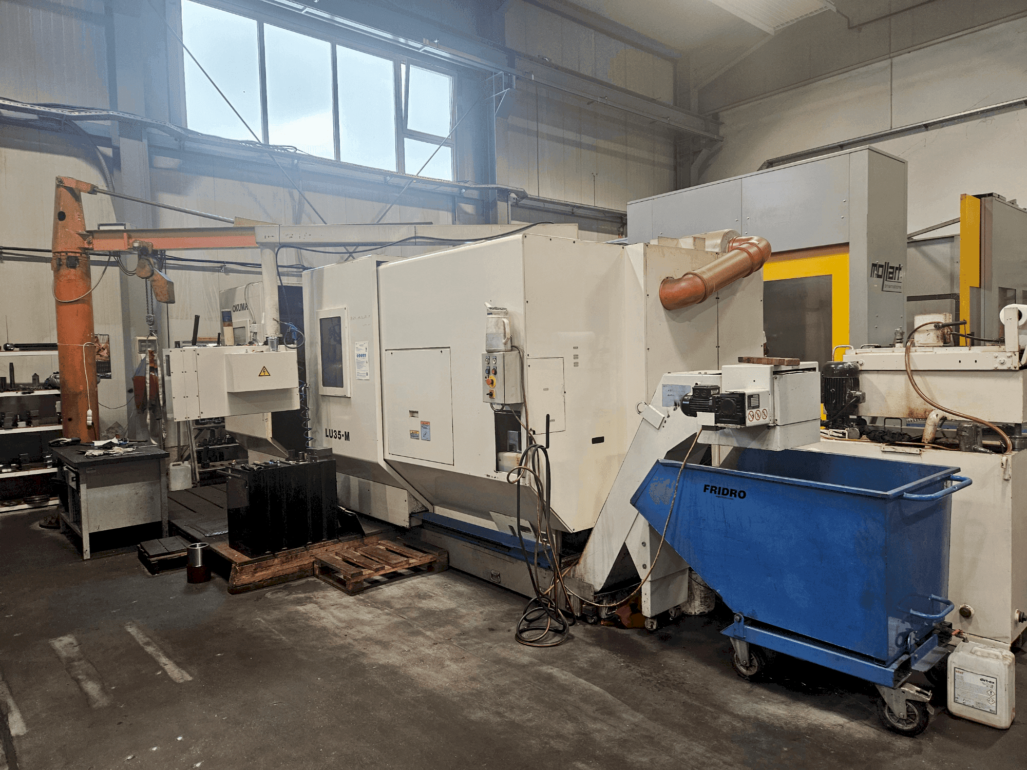 Masina Okuma LU 35-M eestvaade