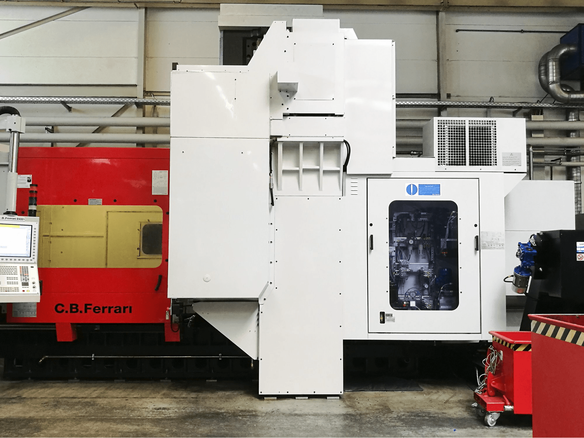 Masina C.B. Ferrari D432 eestvaade