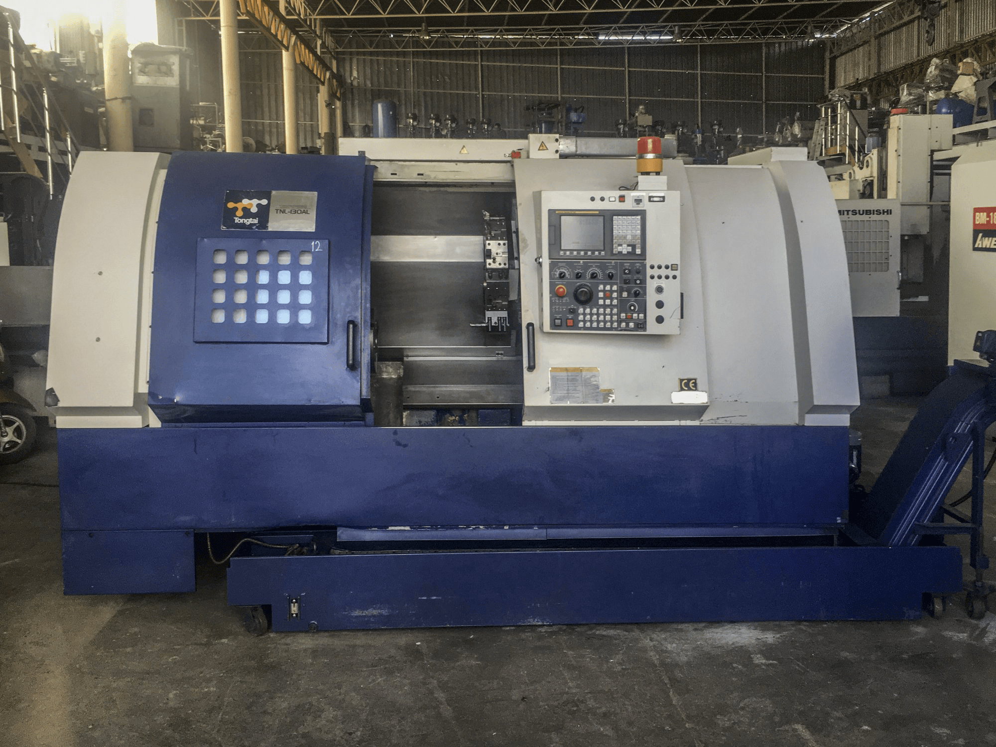 Masina Tongtai TNL-130 AL eestvaade