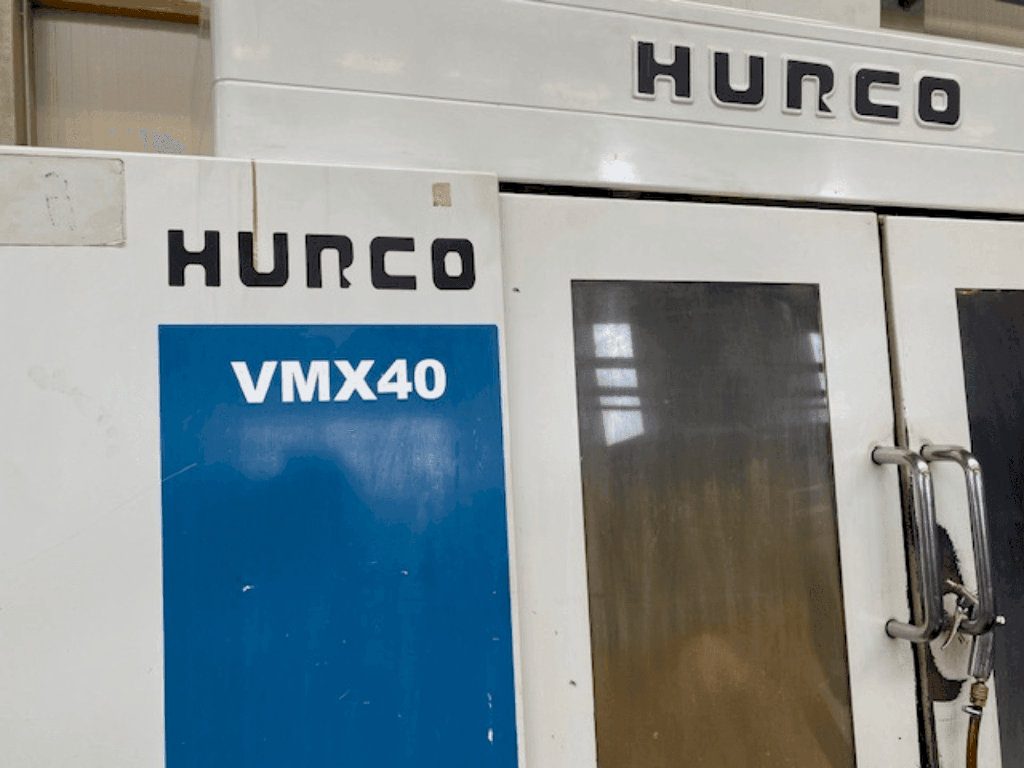 Masina Hurco VMX 40 eestvaade