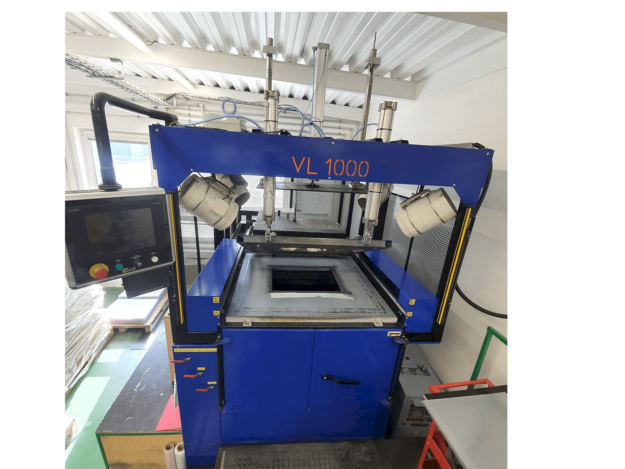 Masina Koplast VL 1000 eestvaade