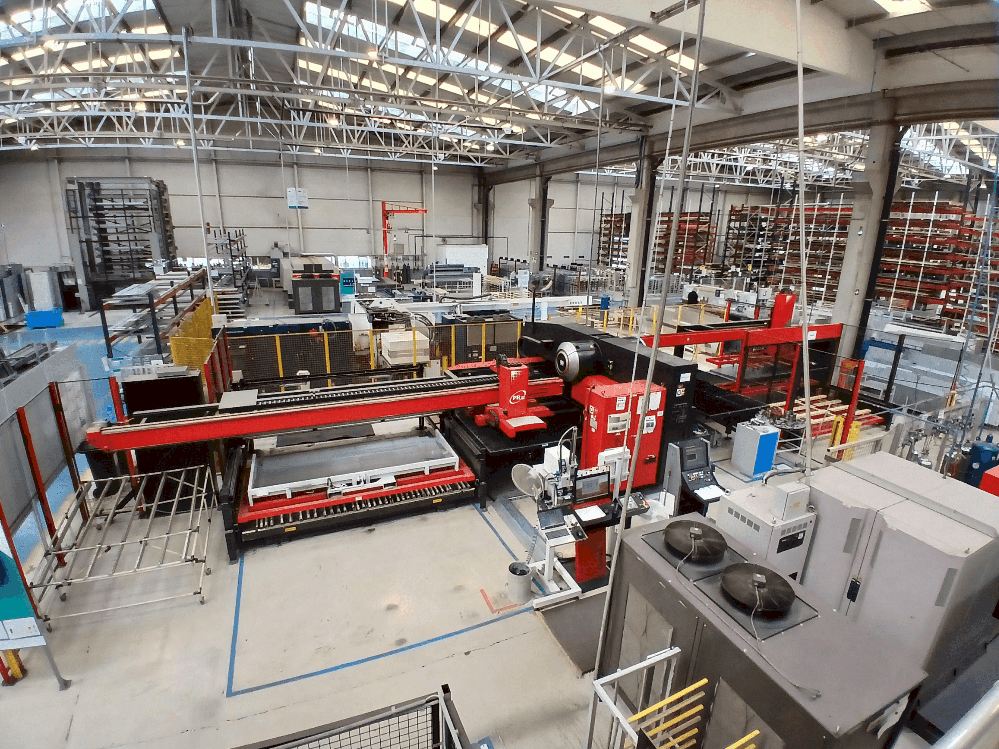 Masina AMADA EMZ 3612 M2 eestvaade