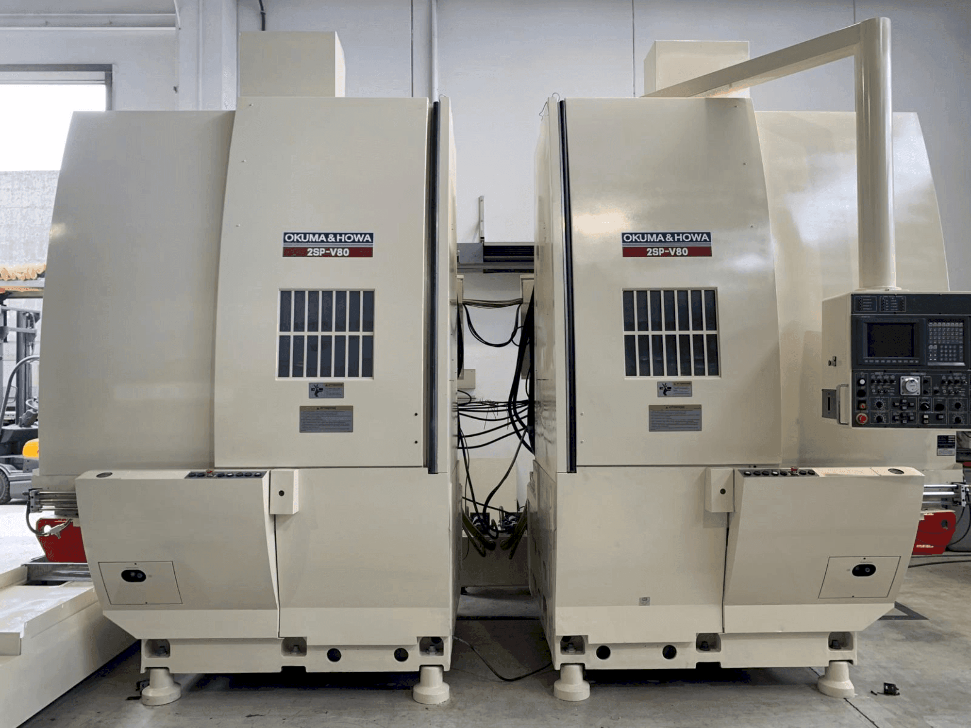 Masina Okuma 2SP-V80 eestvaade