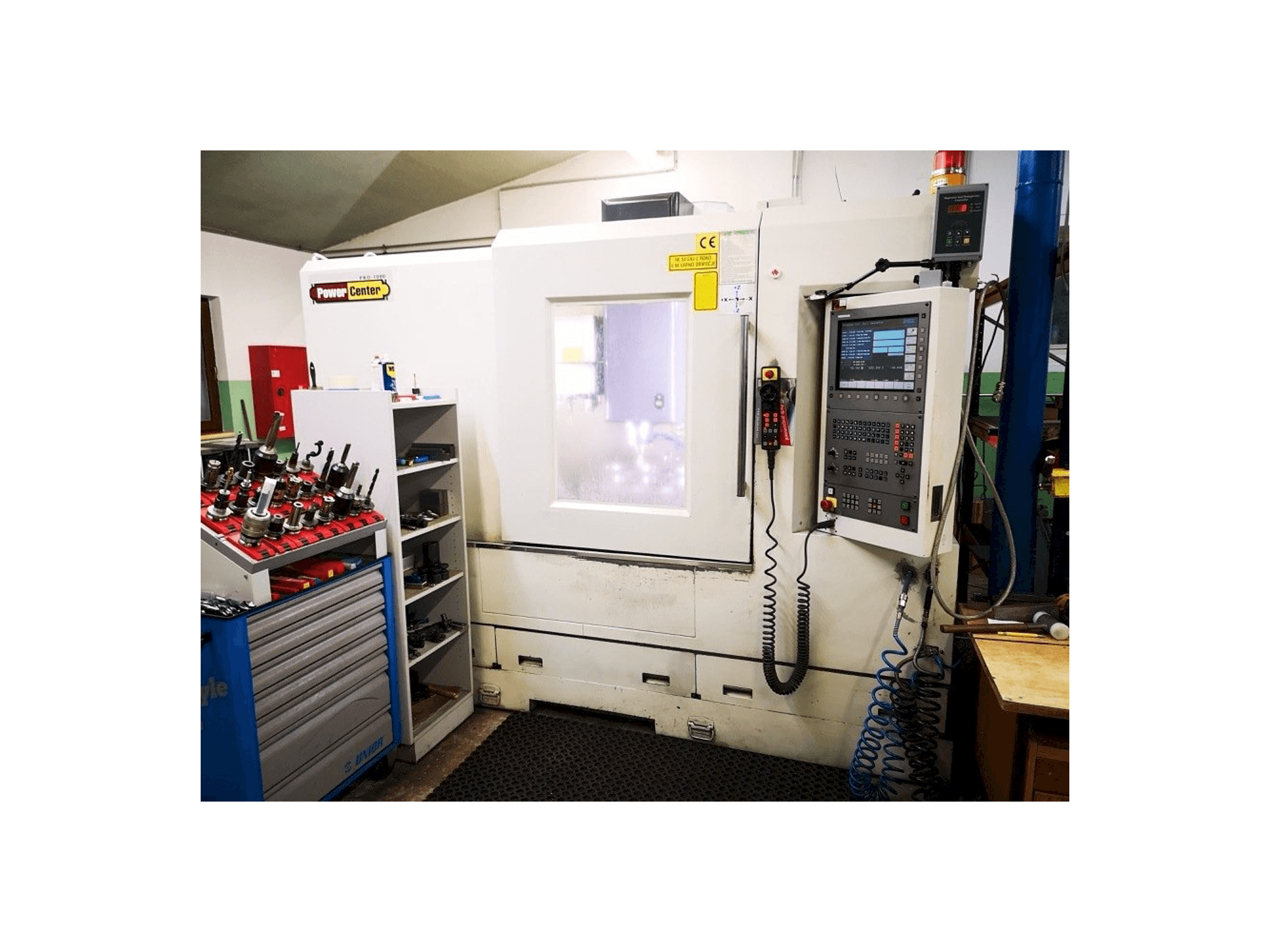 Masina Hartford PRO-1000S eestvaade