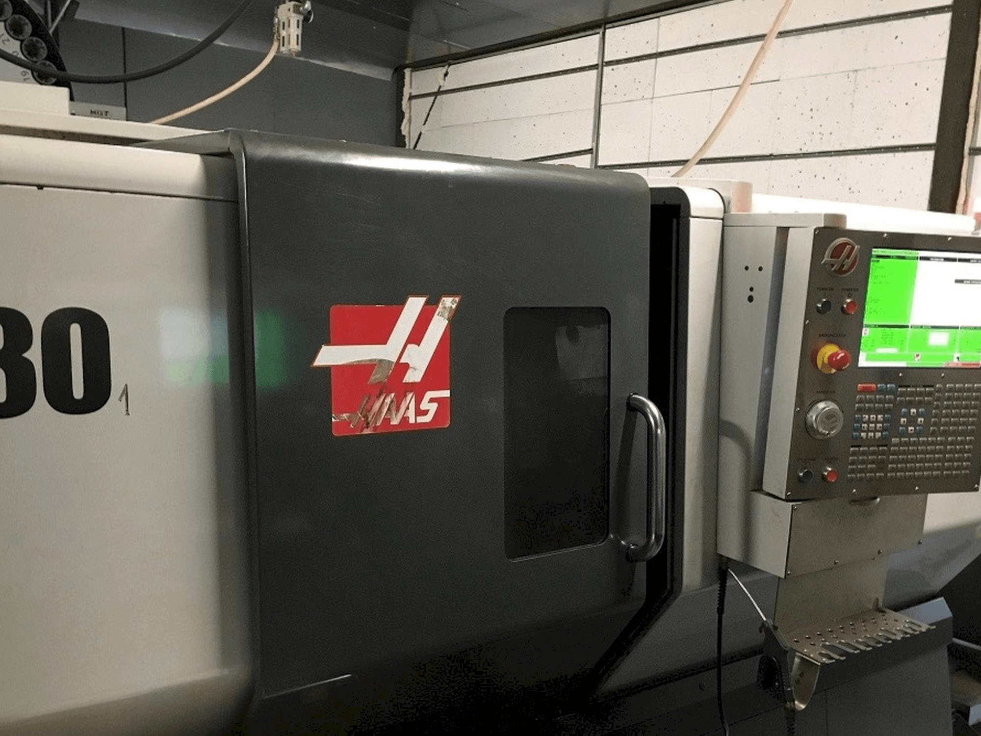 Masina HAAS ST-30 eestvaade