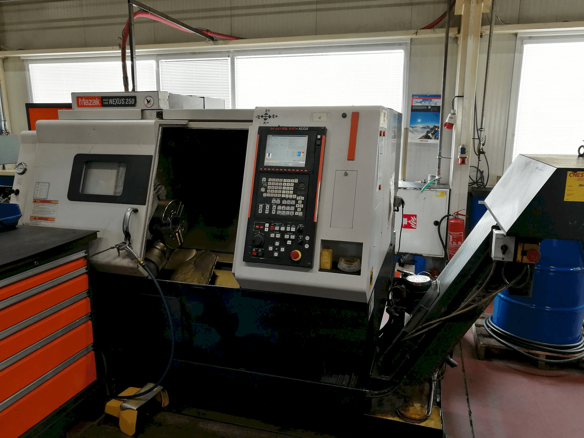 Masina Mazak Nexus 250 eestvaade