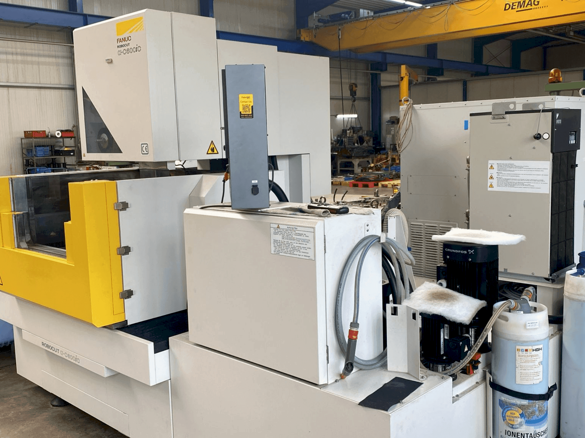Masina FANUC Robocut a-C600iC - Z400 eestvaade