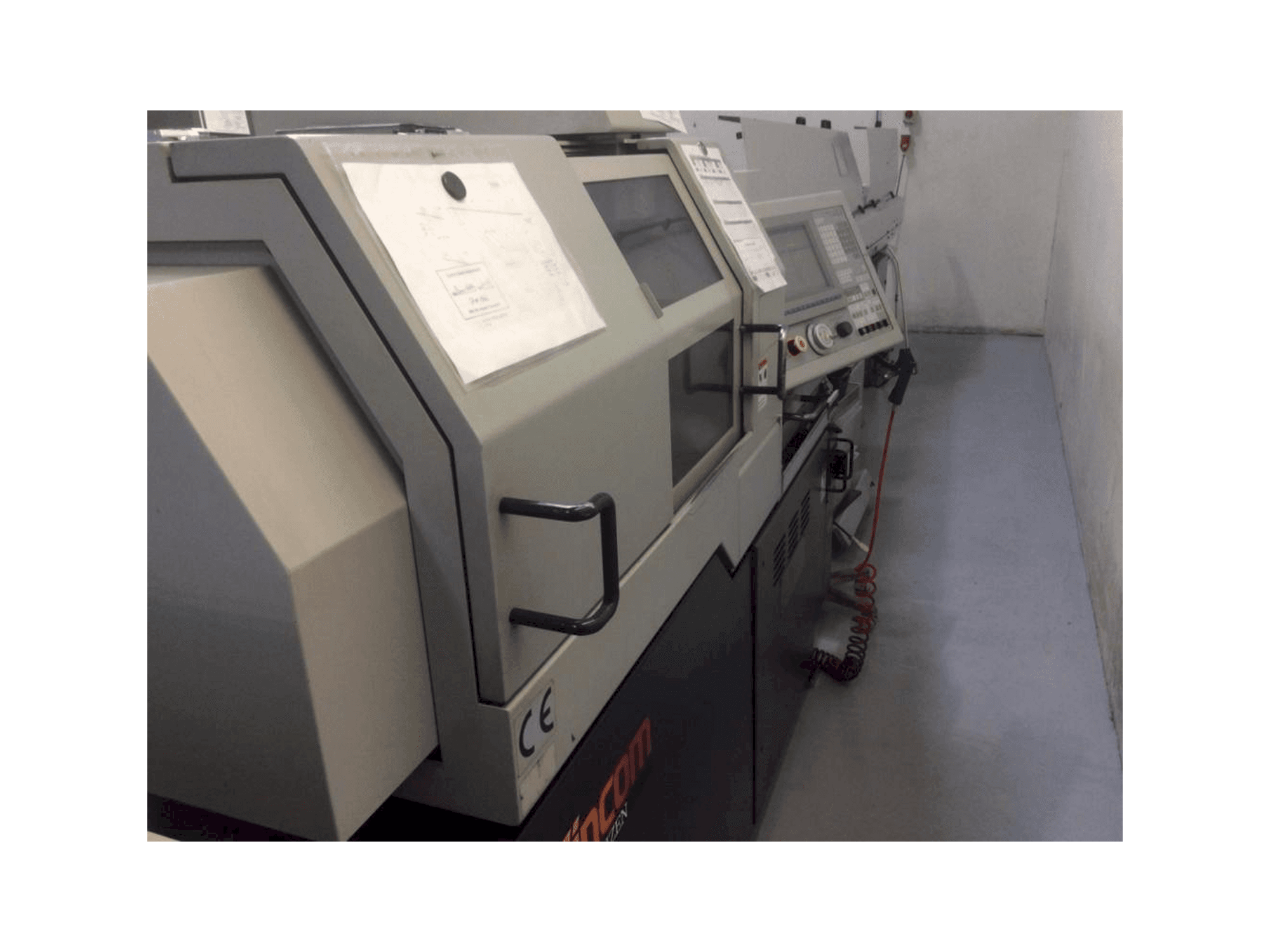 Masina Citizen L20 vasaku külje vaade