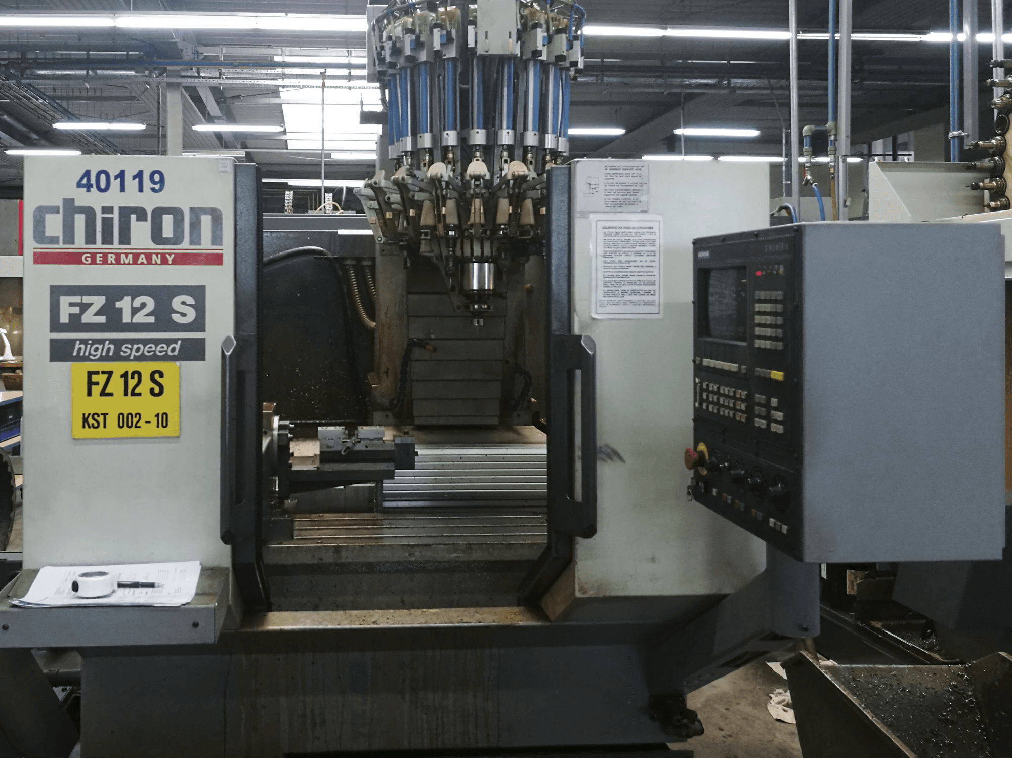 Masina Chiron FZ 12 S eestvaade