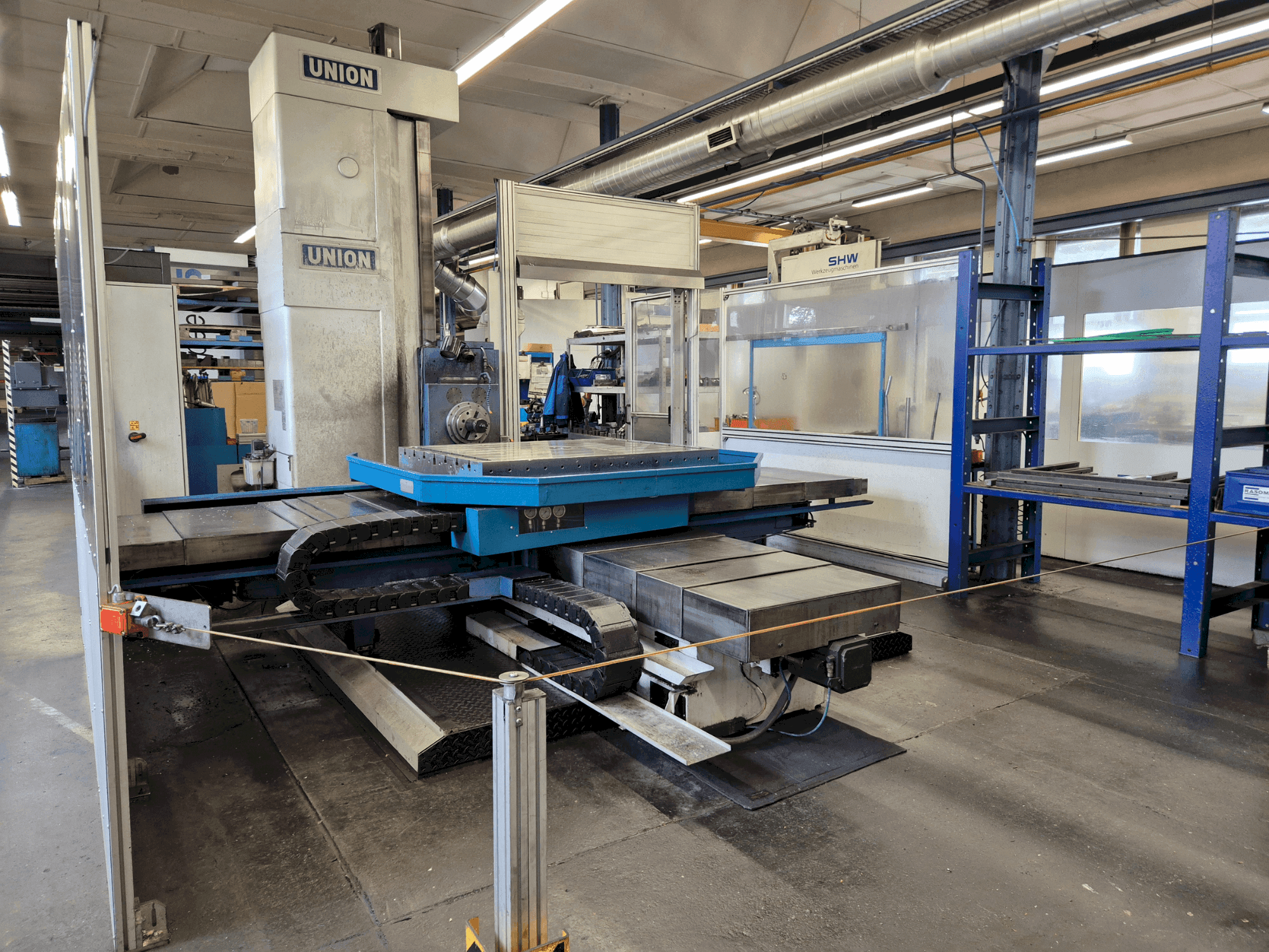 Masina UNION T105 eestvaade