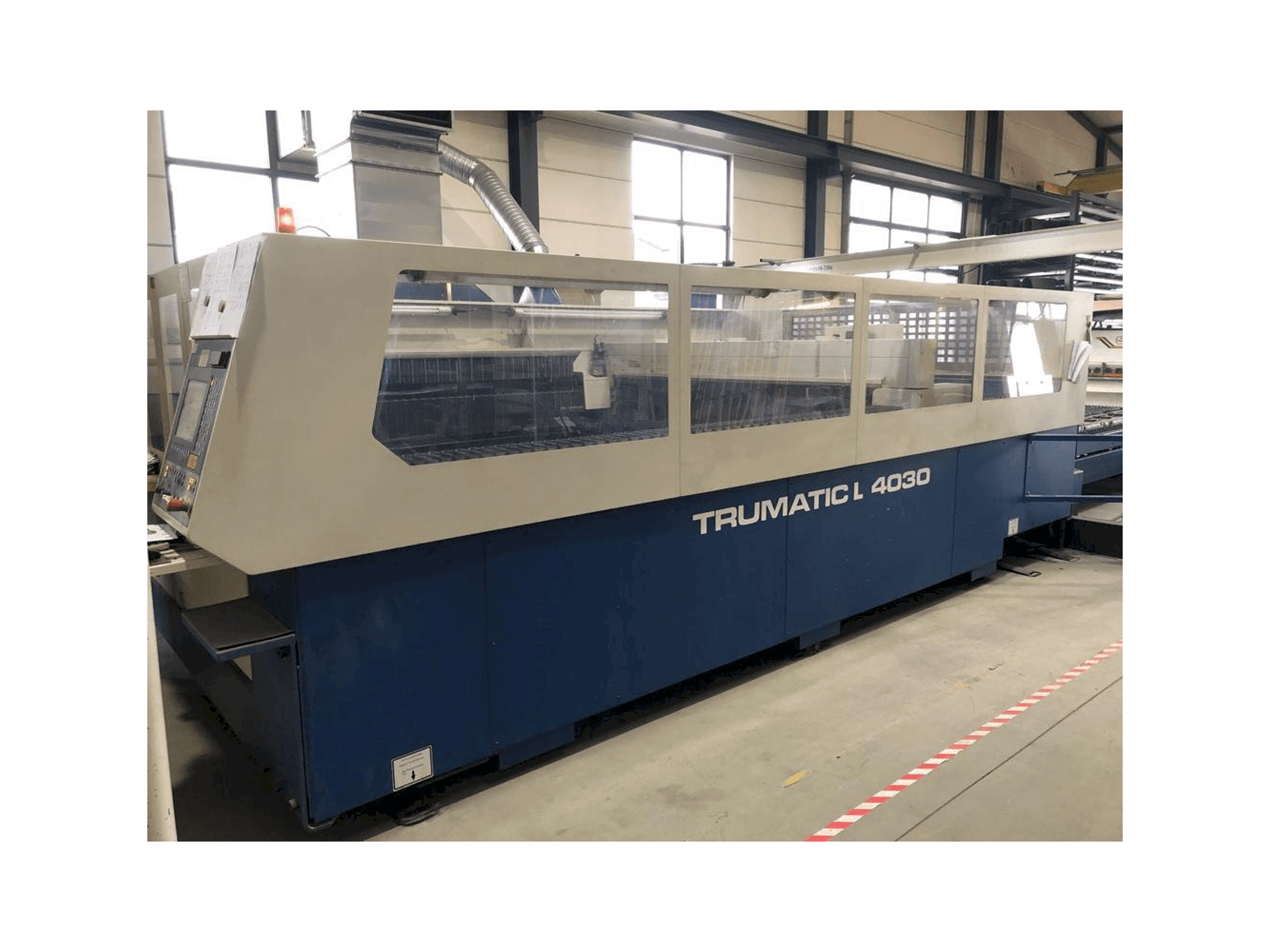 Masina Trumpf Trumatic L4030 eestvaade
