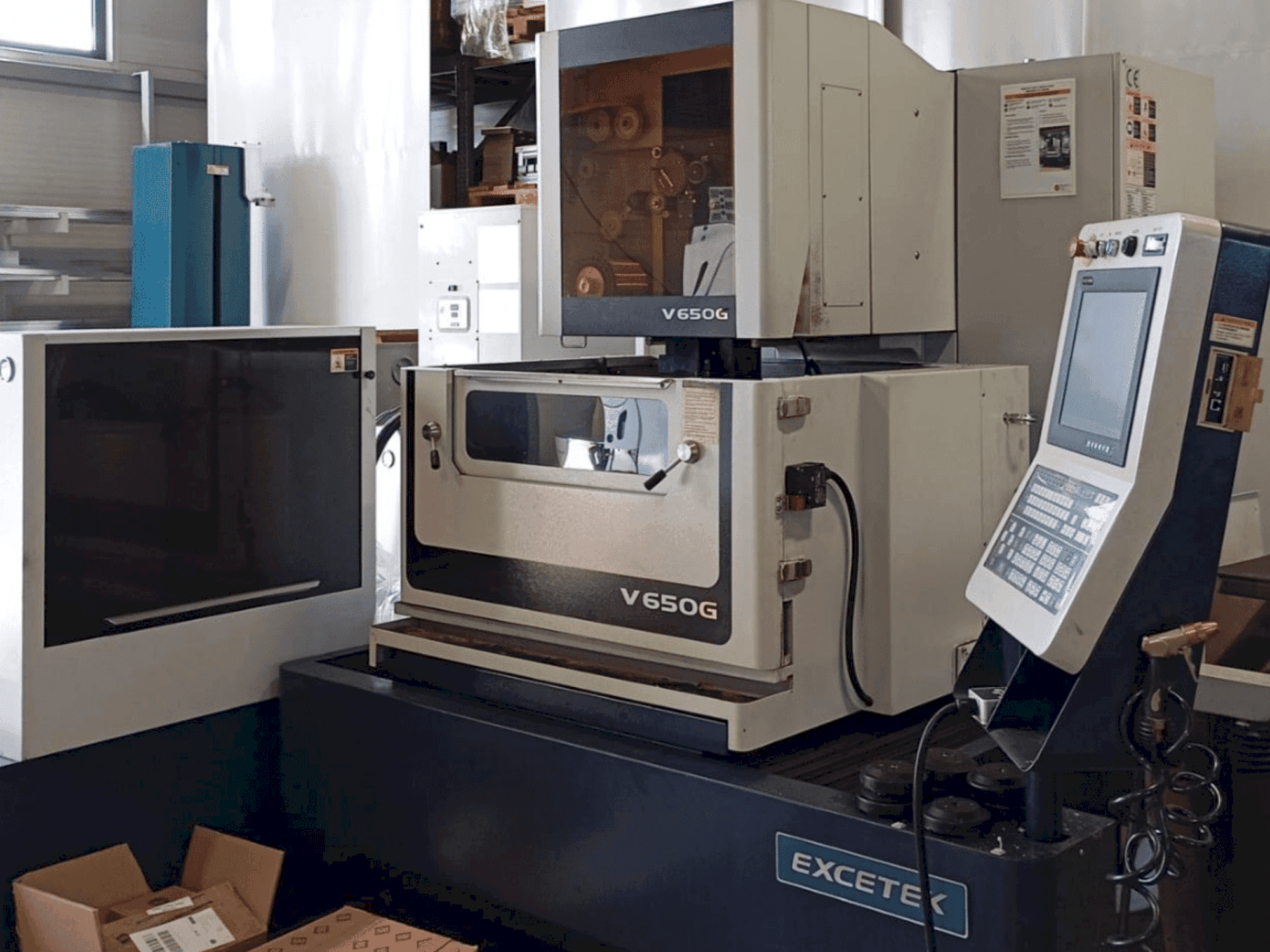 Masina EXCETEK V 650 G eestvaade