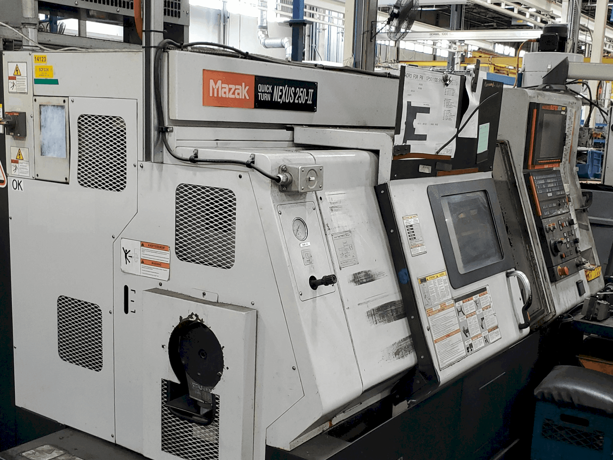 Masina Mazak QTN 250-II eestvaade