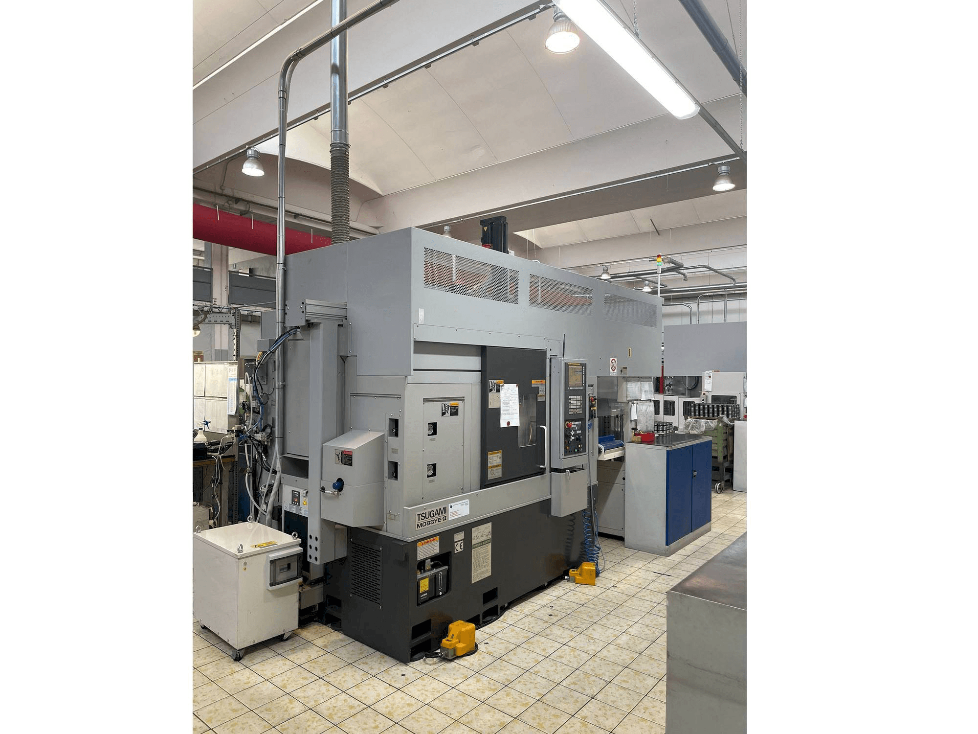 Masina TSUGAMI M08SYE-II eestvaade