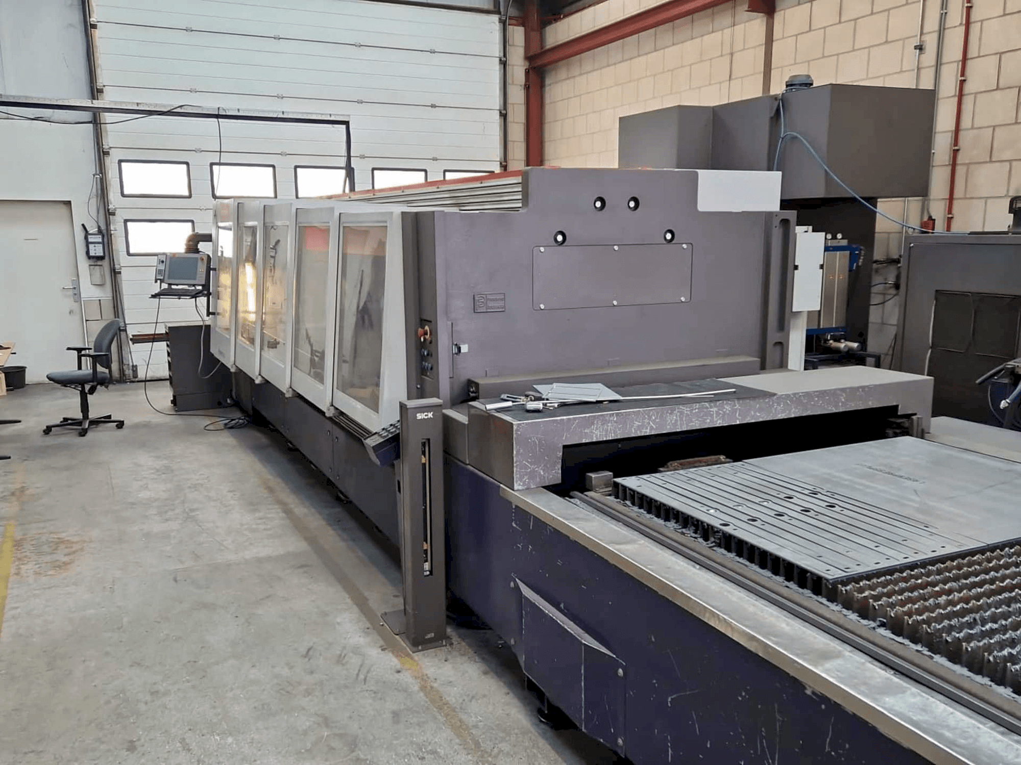 Masina Bystronic BySpeed 3015 eestvaade