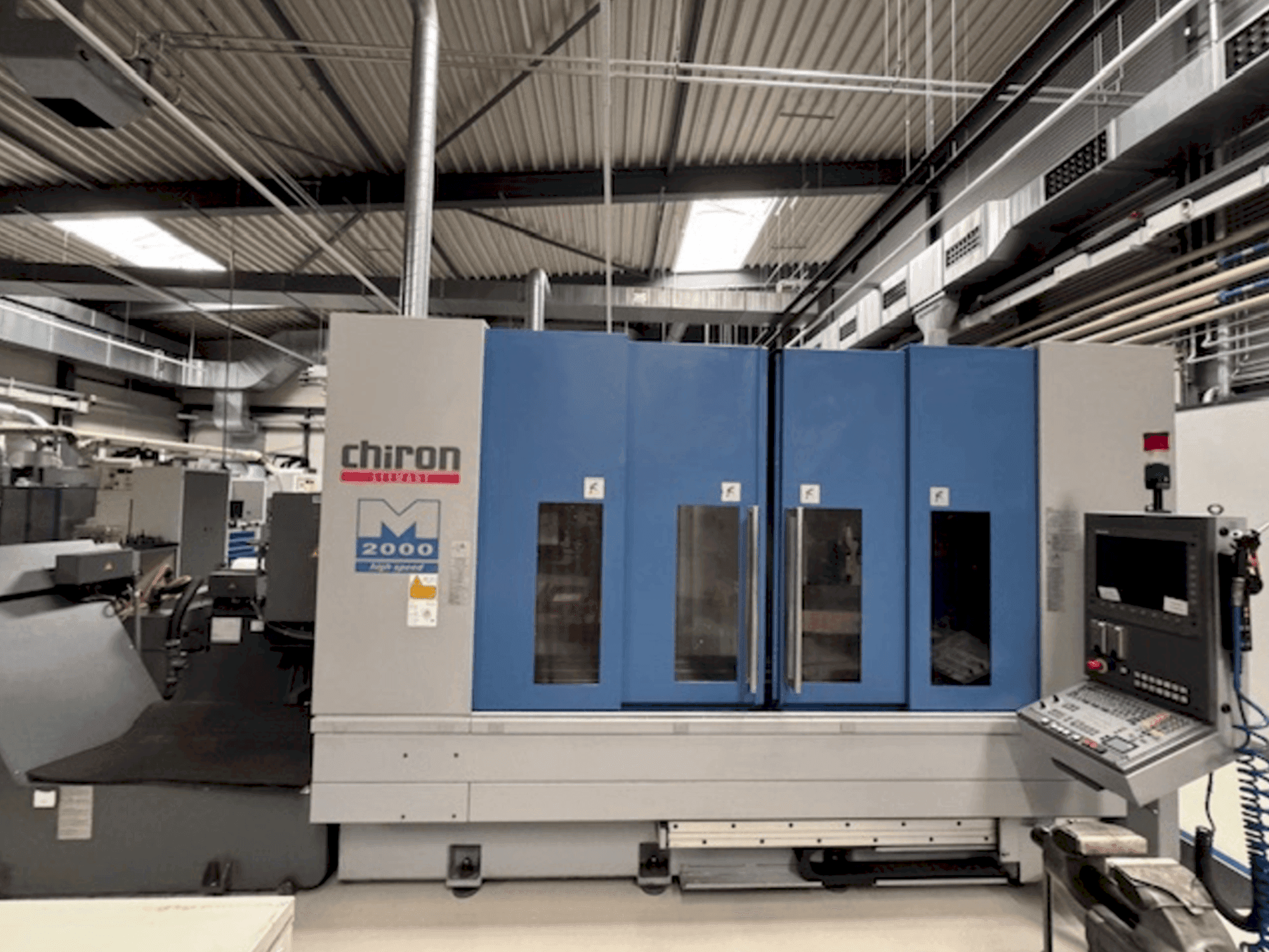 Masina CHIRON Mill 2000 eestvaade
