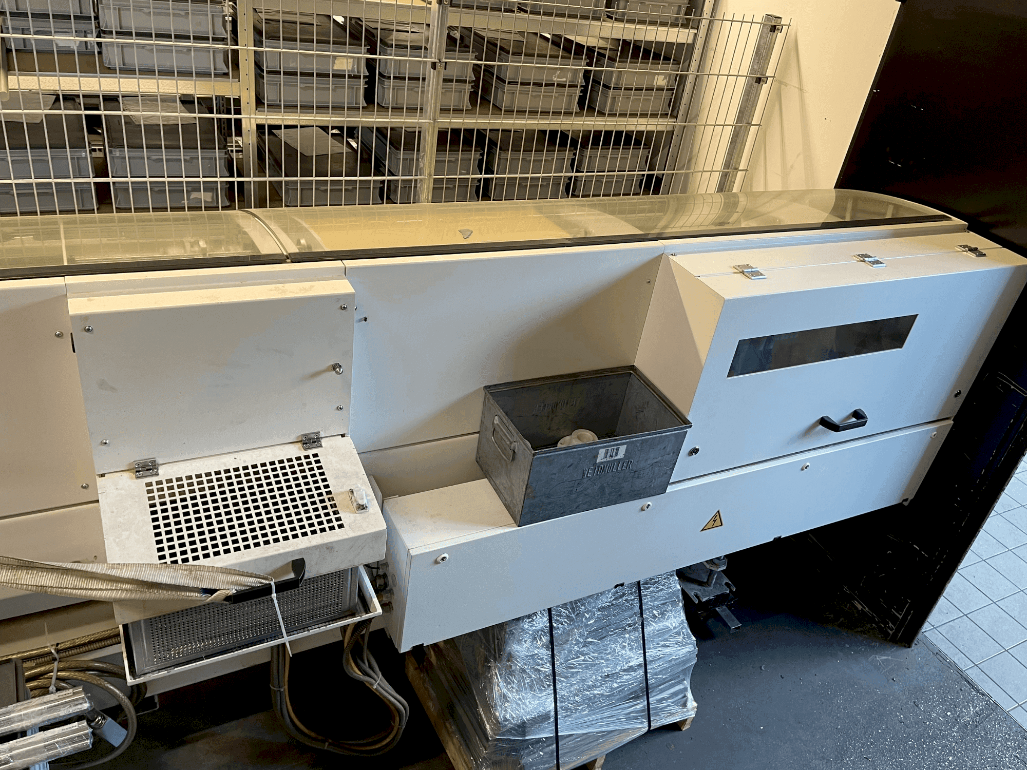 Masina BREUNING PROFImat 80.8*270/8 eestvaade