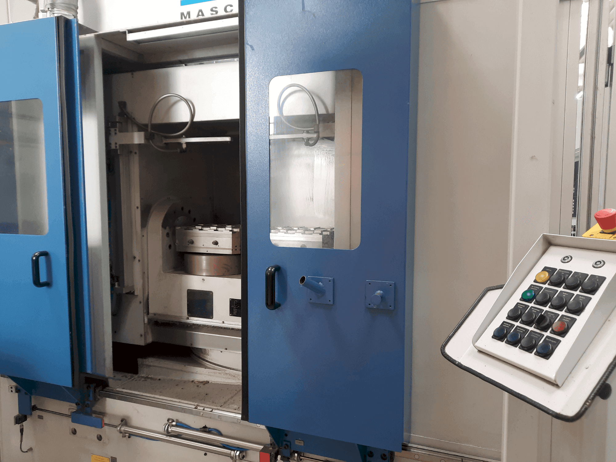 Masina SCHMID SE 371 eestvaade