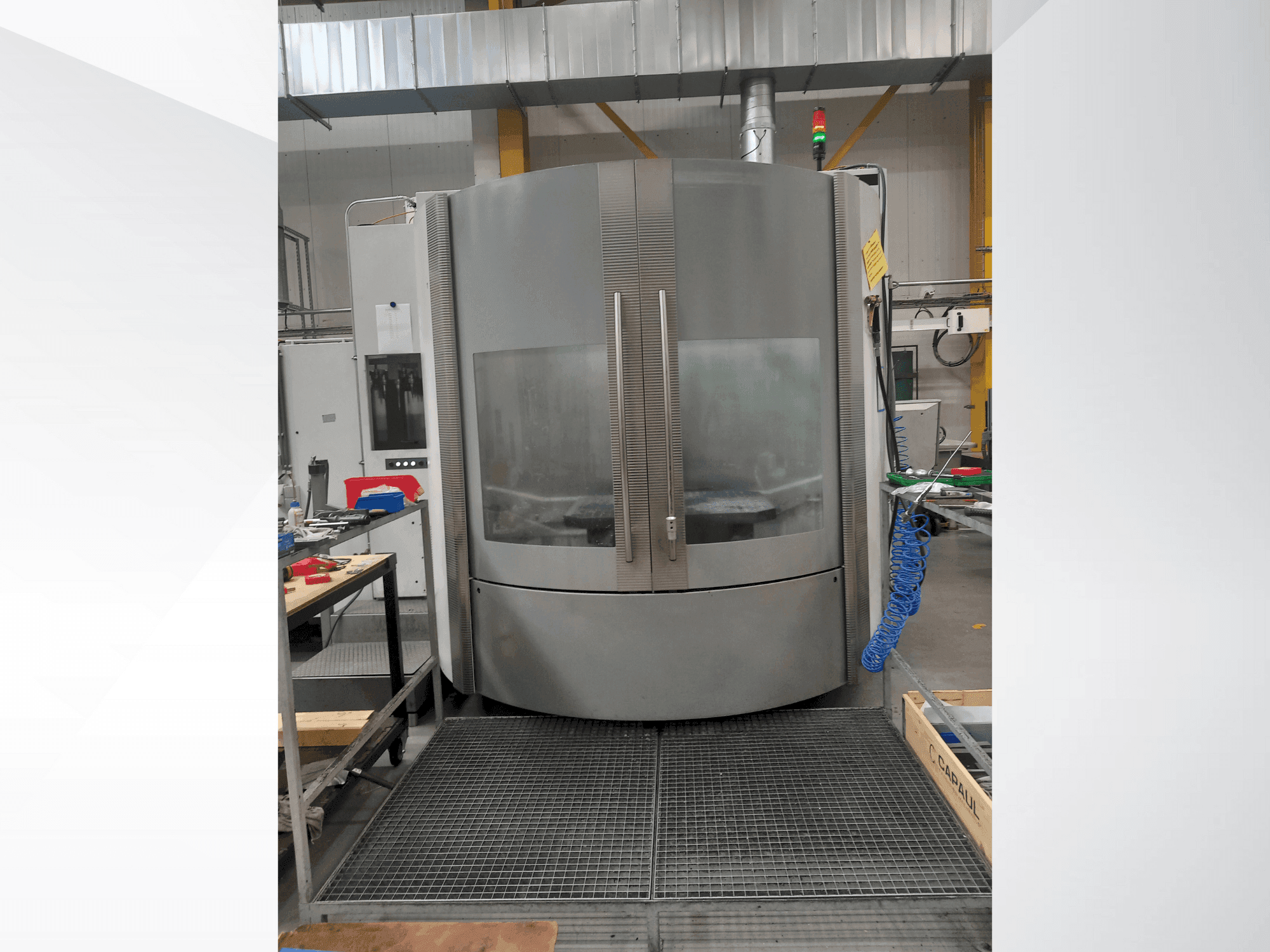 Masina DMG DECKEL MAHO DMC 125U eestvaade