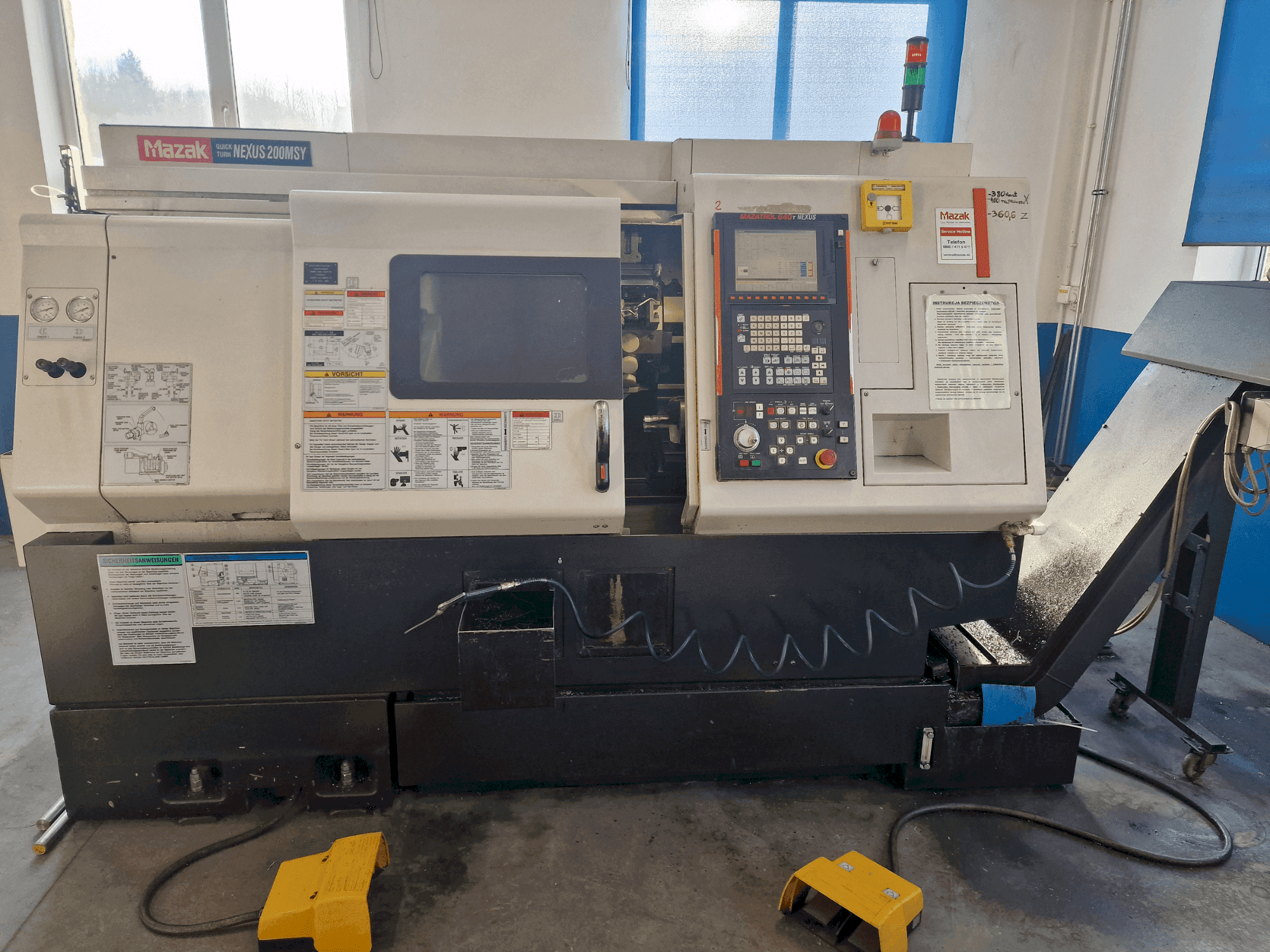 Masina Mazak QTN-200MSY eestvaade