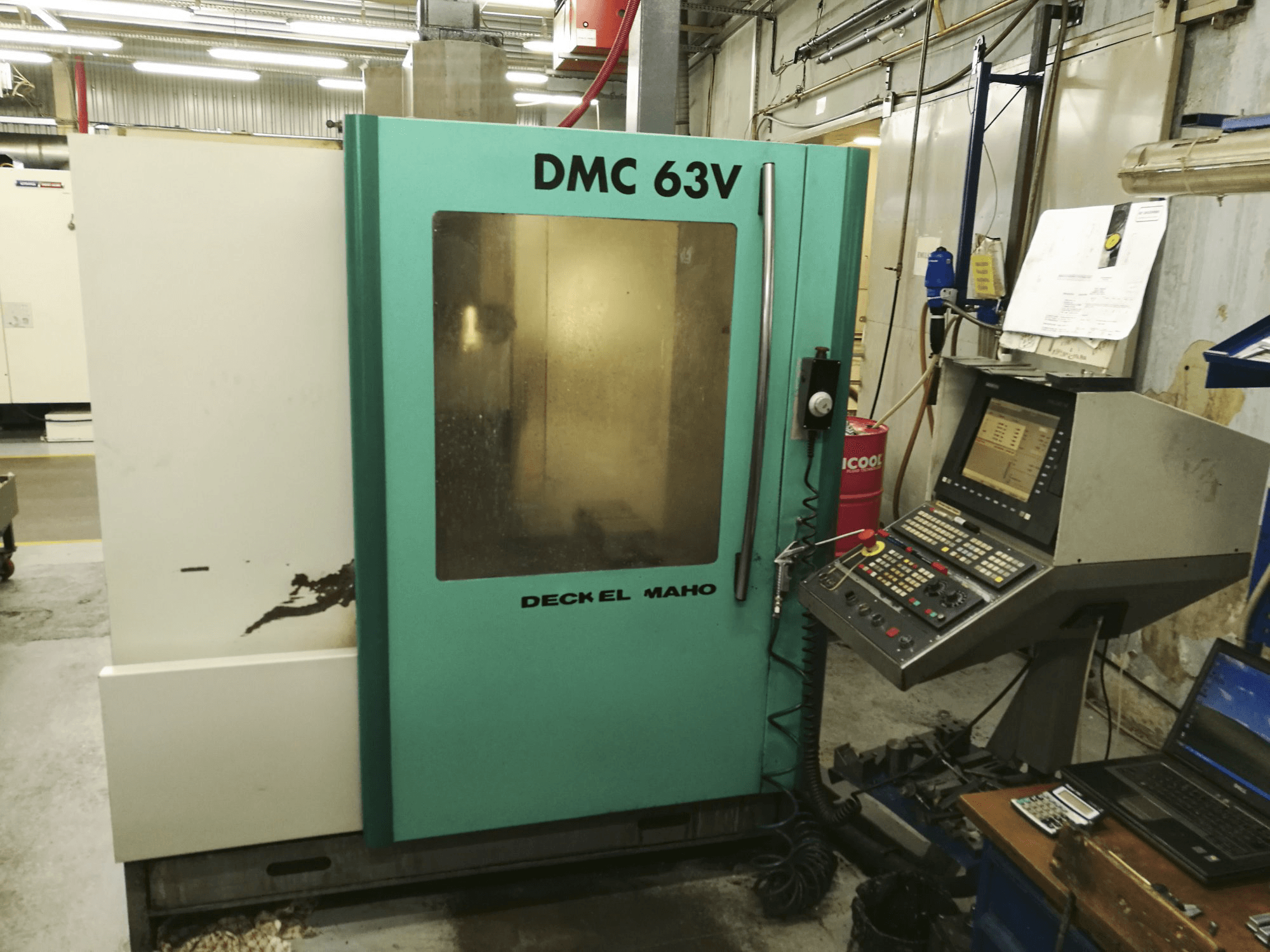 Masina Deckel Maho Gildemeister DMC 63 V eestvaade