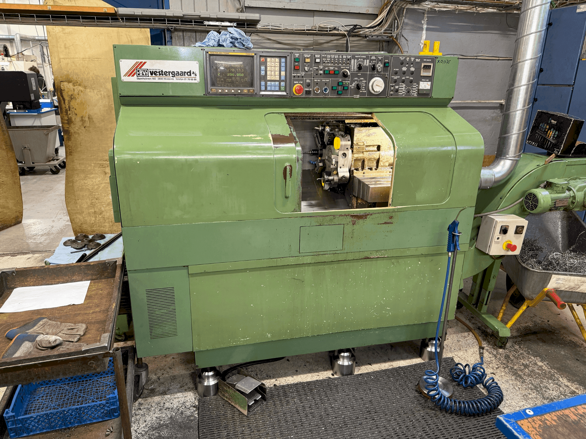 Masina NAKAMURA TMC-15 eestvaade