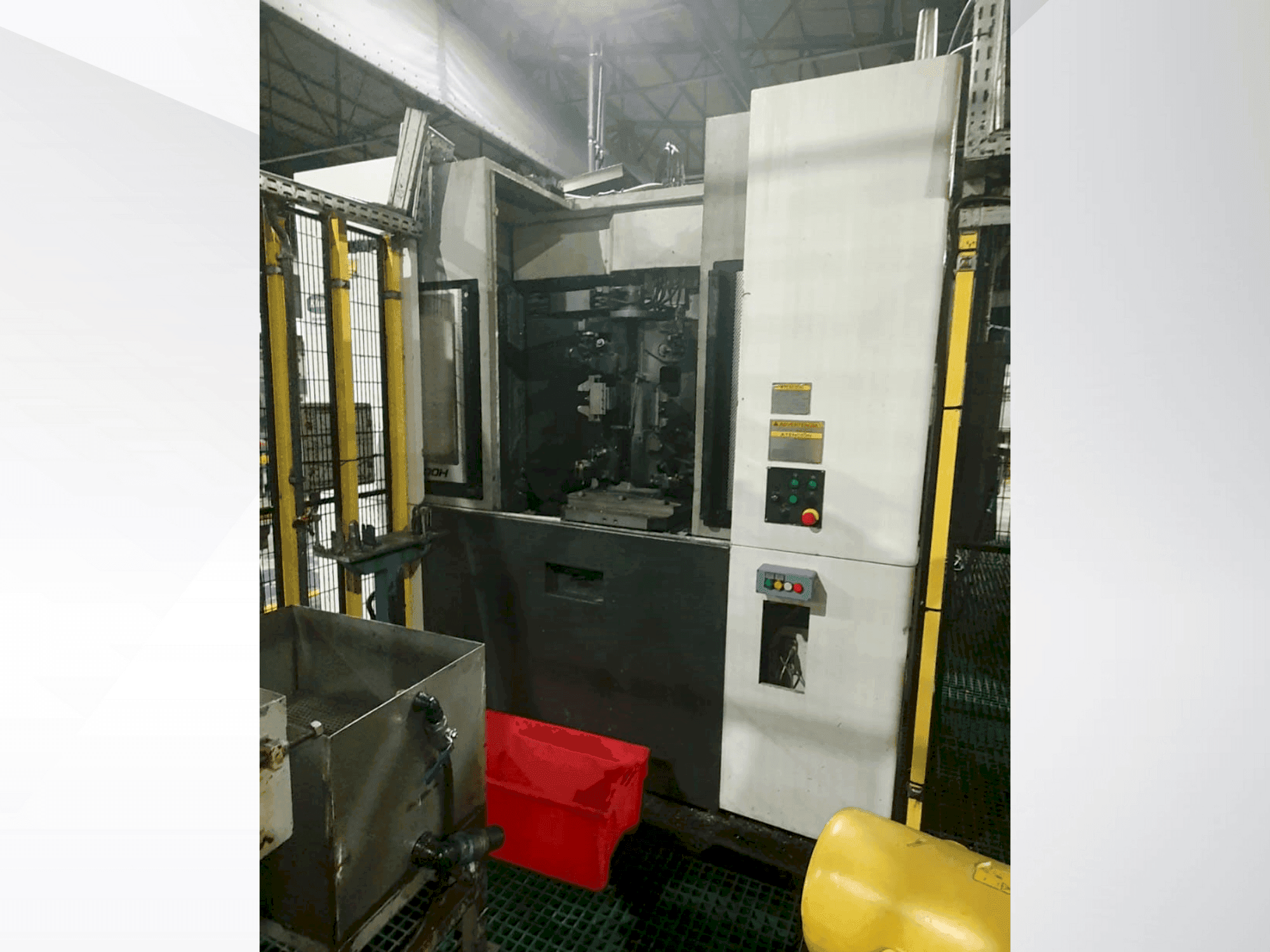 Masina Okuma MB-5000H eestvaade