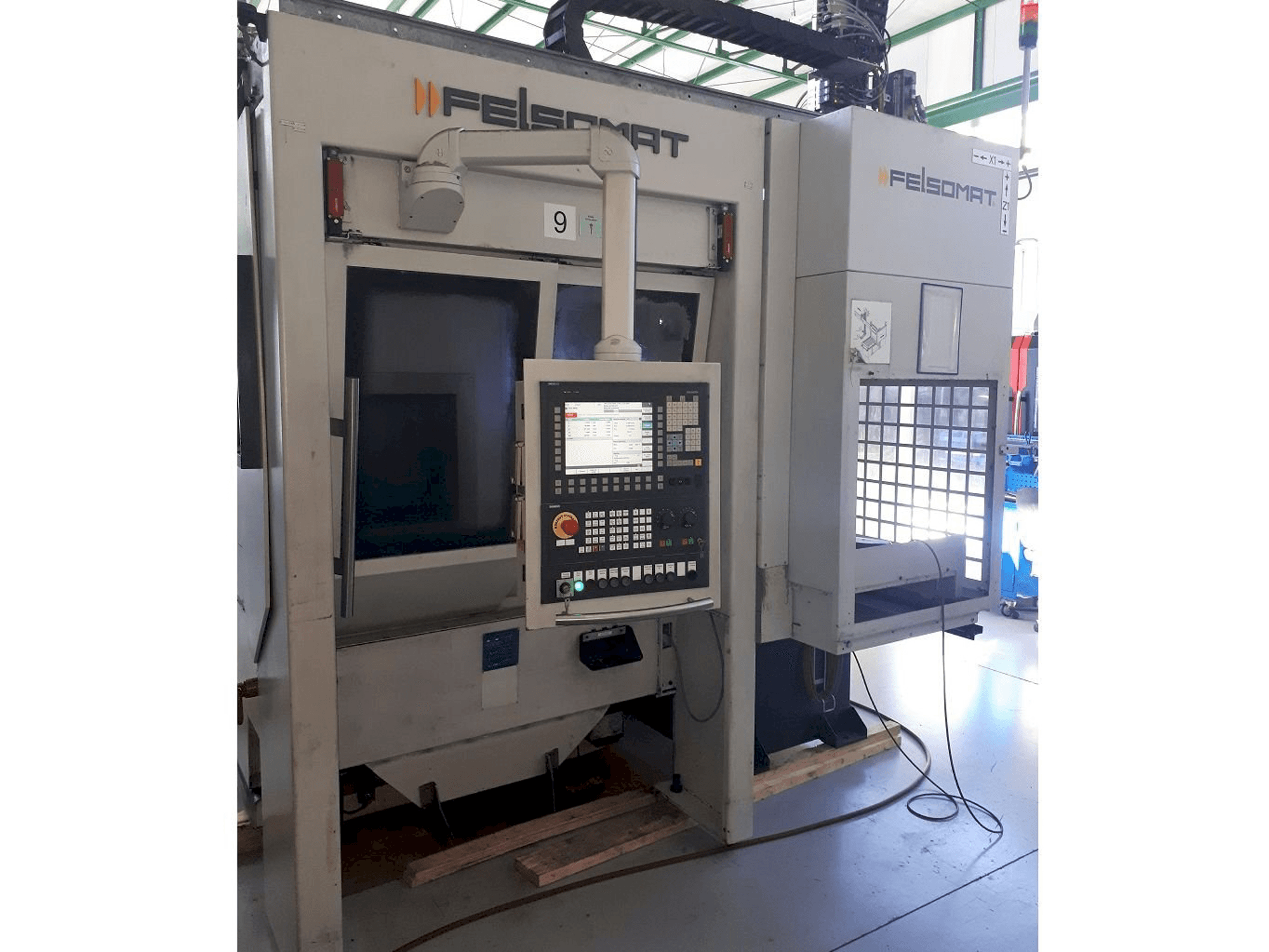 Masina Felsomat FTC 160 eestvaade