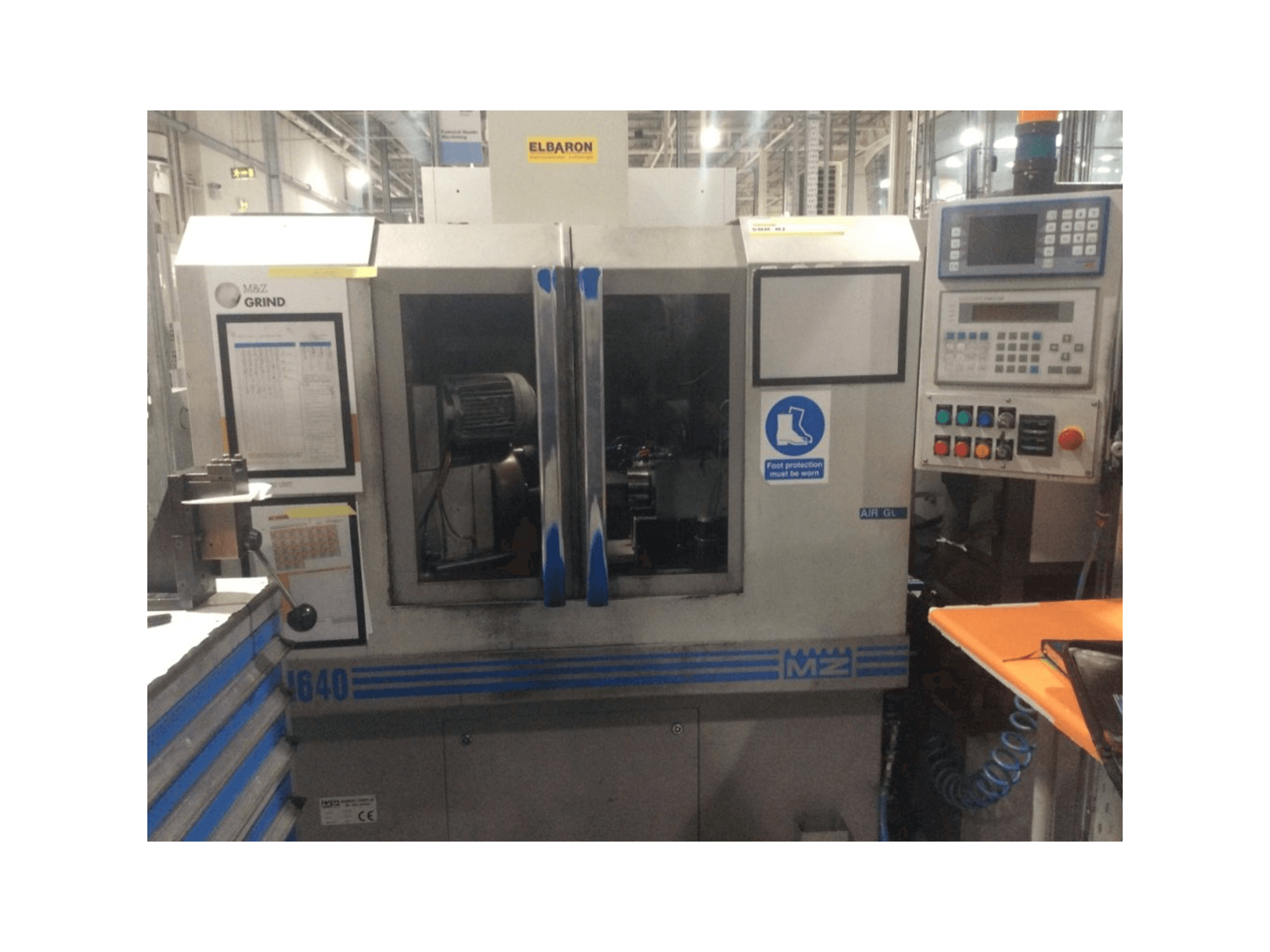Masina Monnier & Zahner M640 CNC eestvaade
