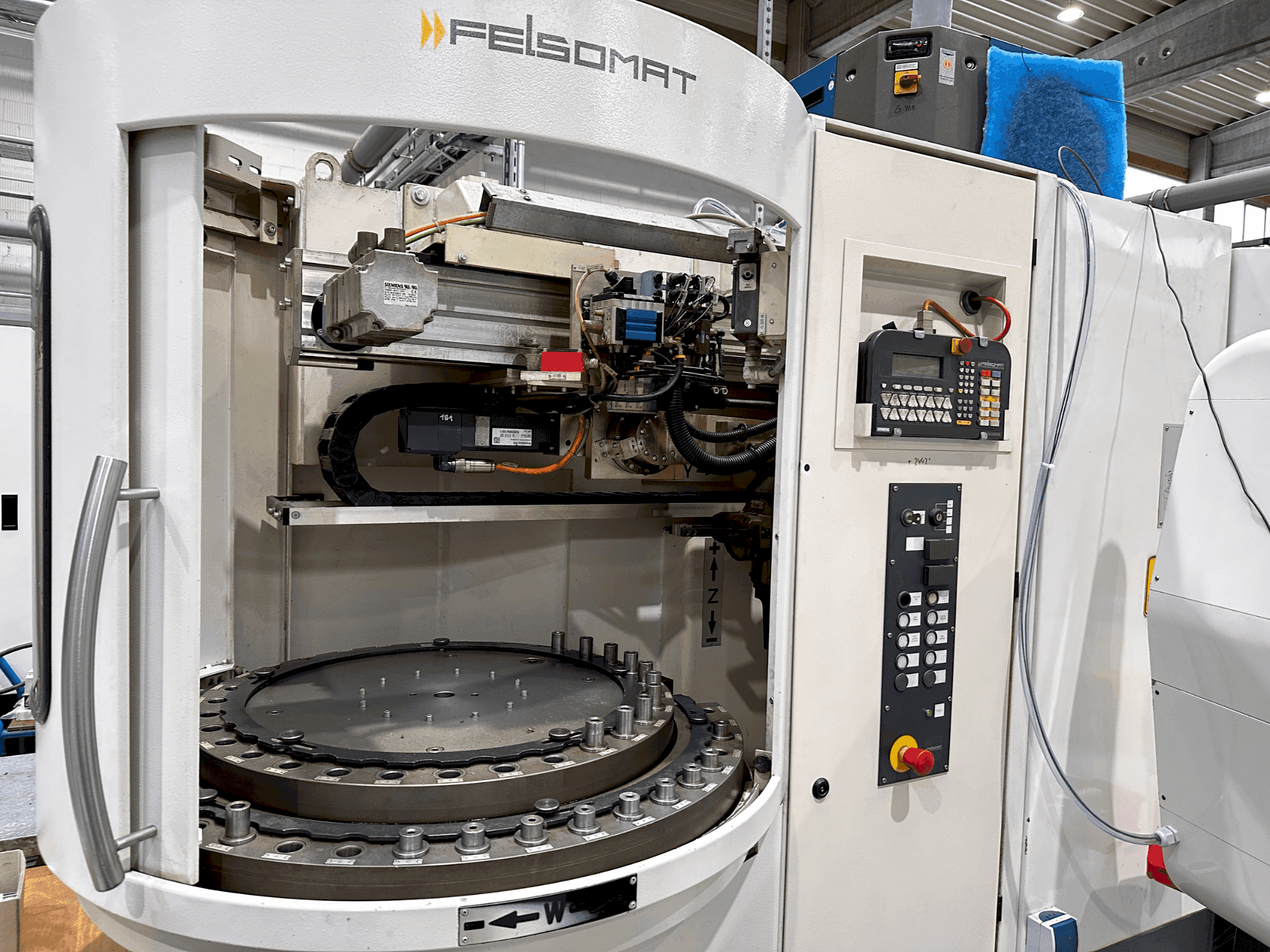 Masina SAACKE UWIID eestvaade