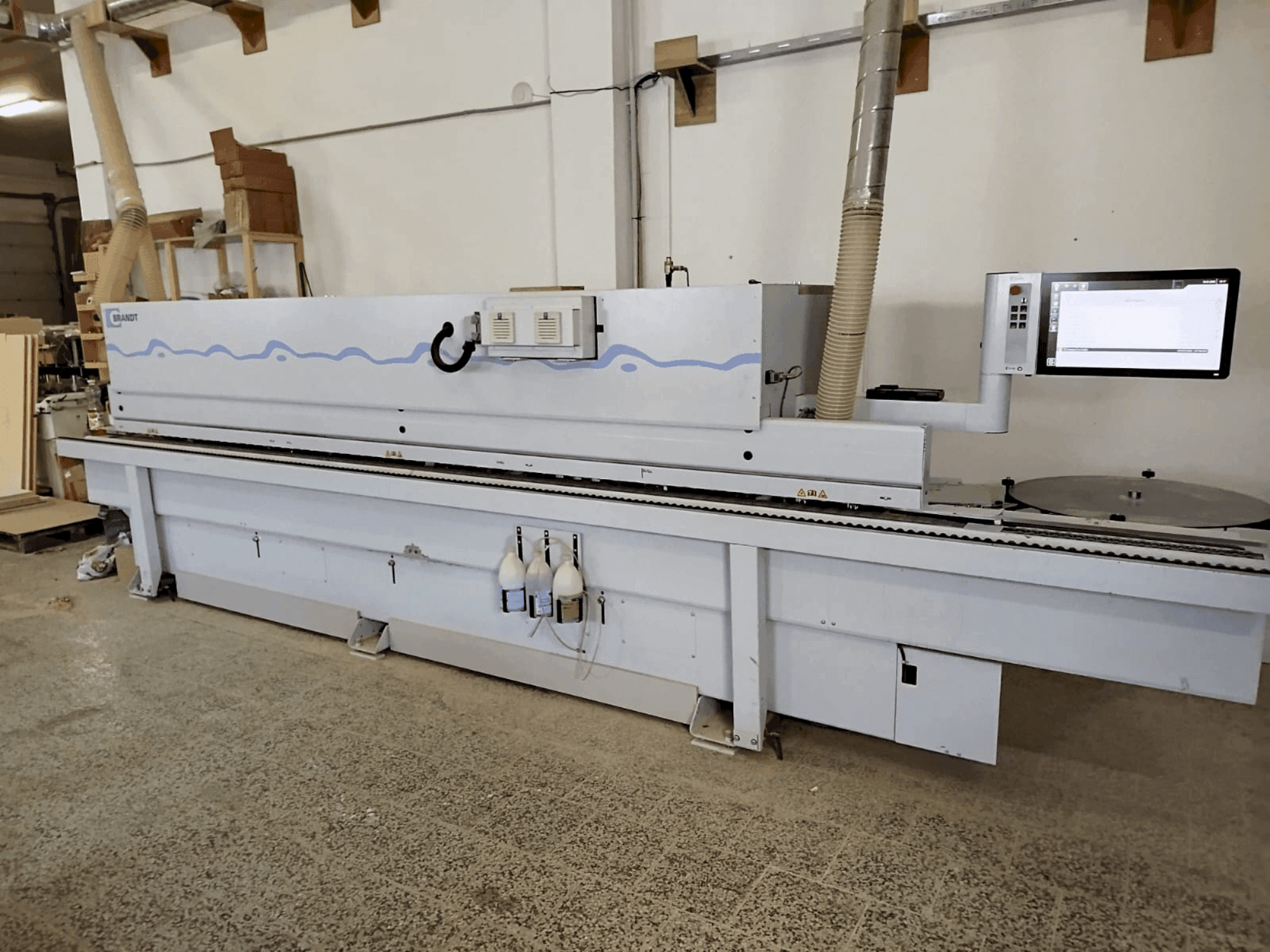 Masina BRANDT KDF 650 Highflex 1650 eestvaade