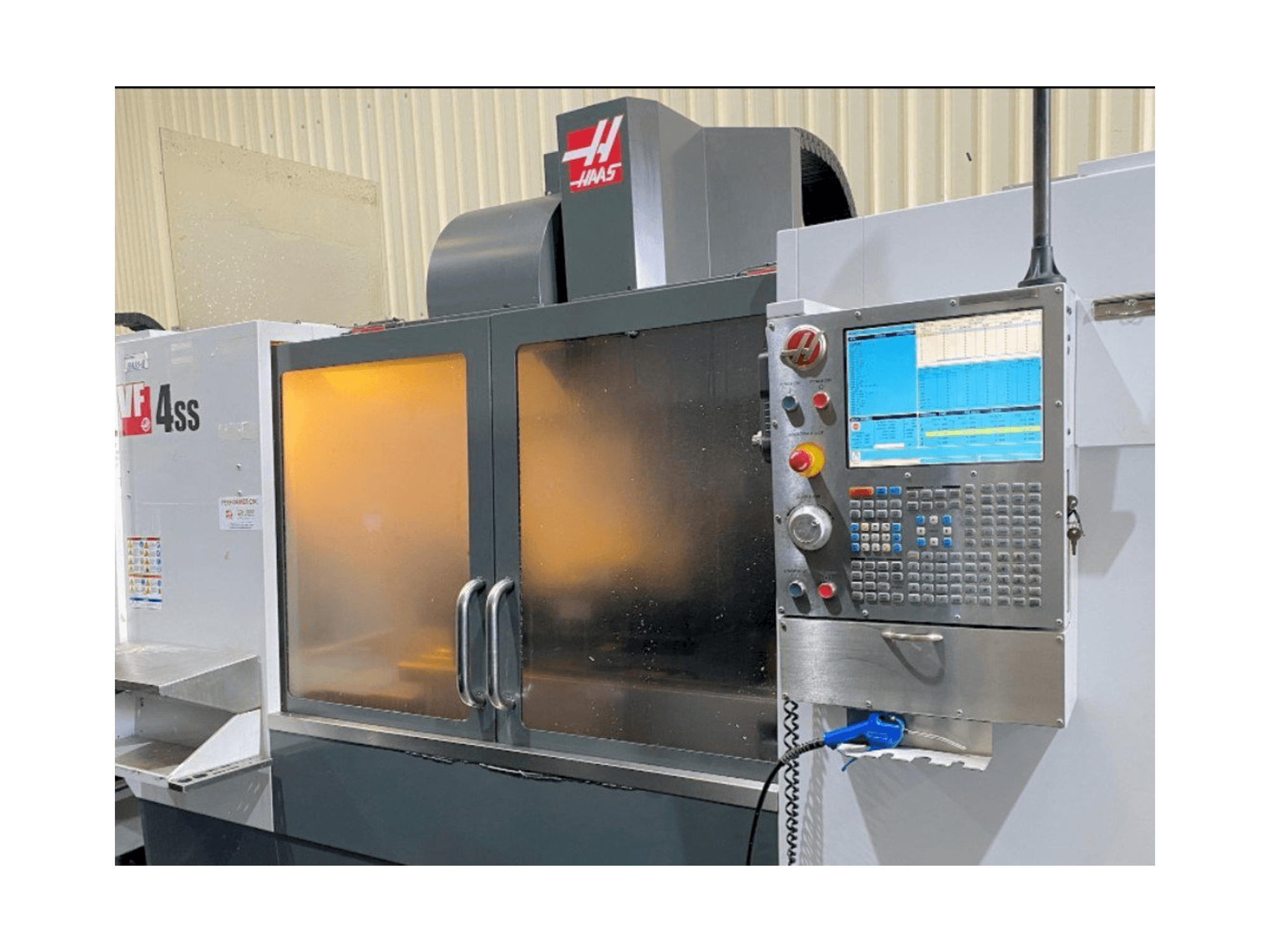 Masina HAAS VF-4SS eestvaade