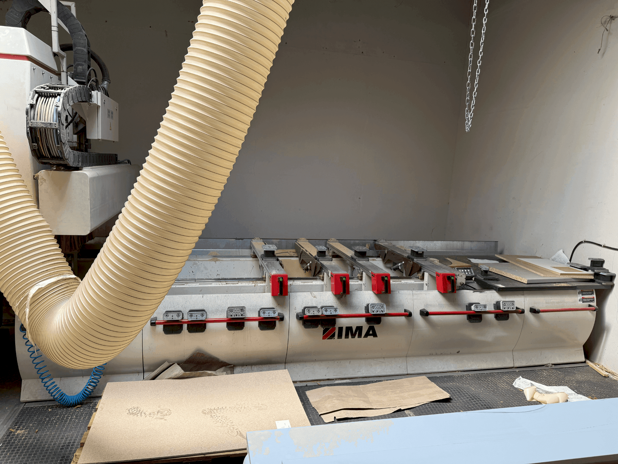 Masina IMA BIMA 210 120/300 eestvaade