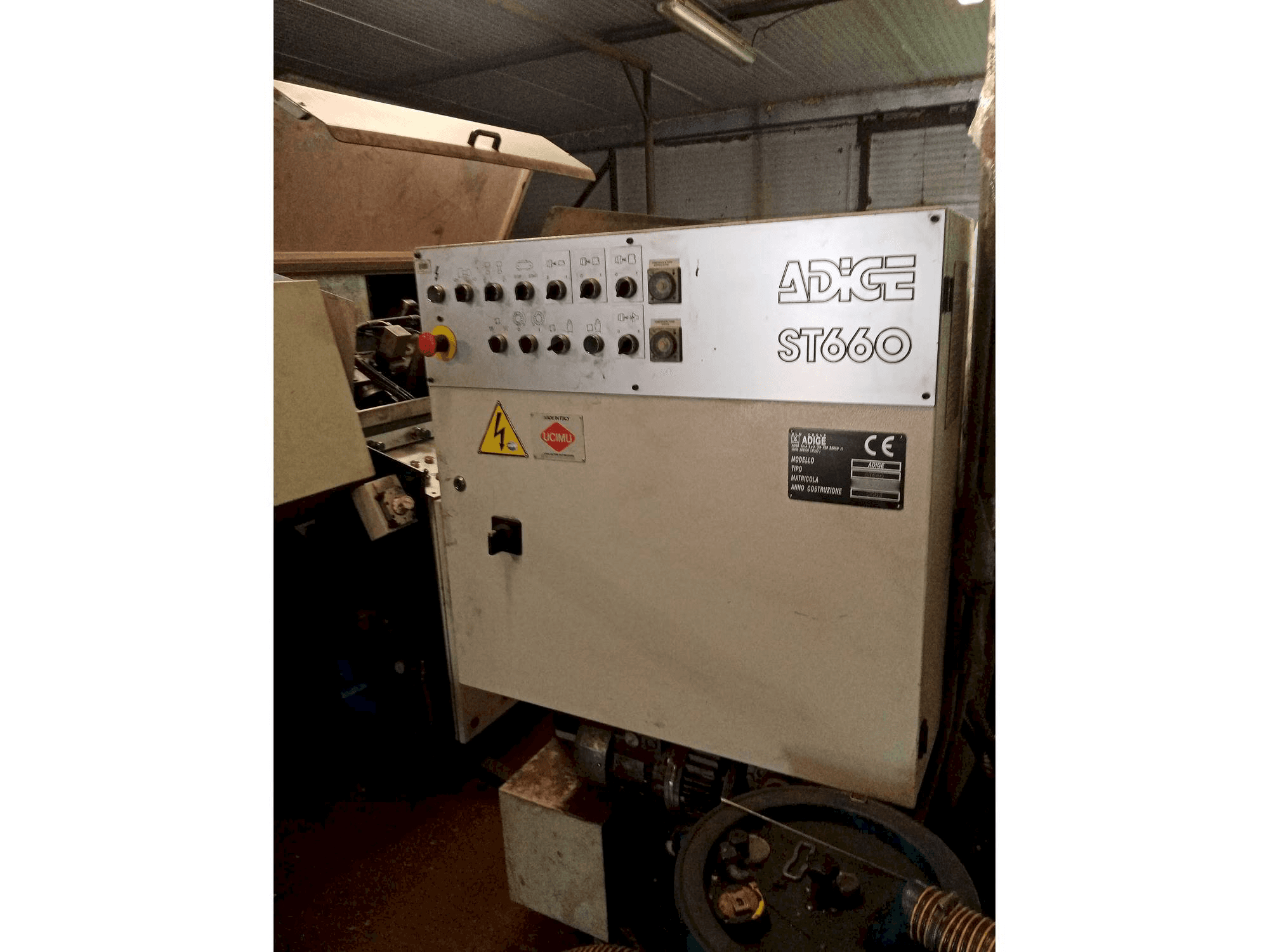 Masina ADIGE TT640 ST660 eestvaade