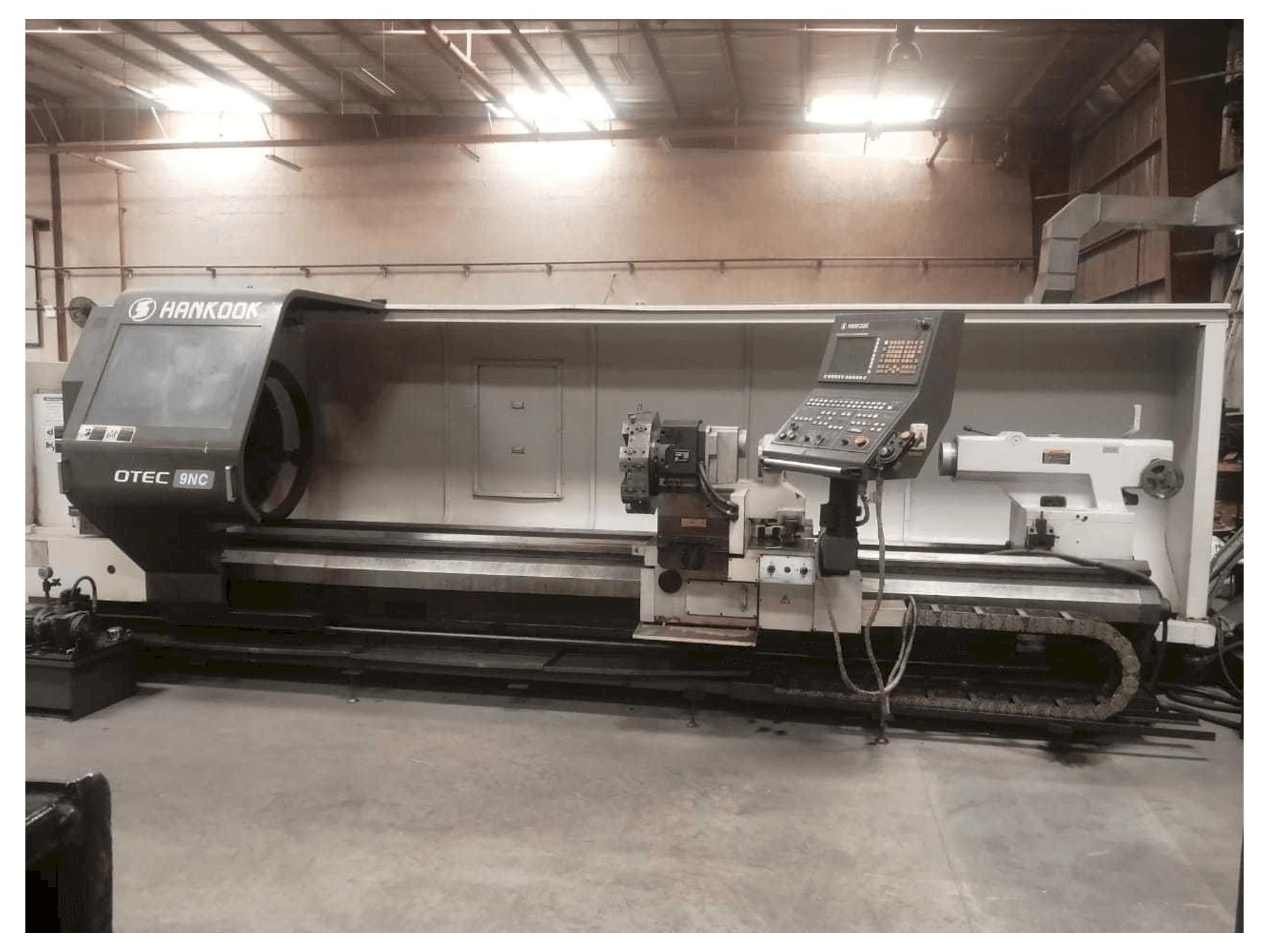 Masina HANKOOK PROTEC-9NC eestvaade