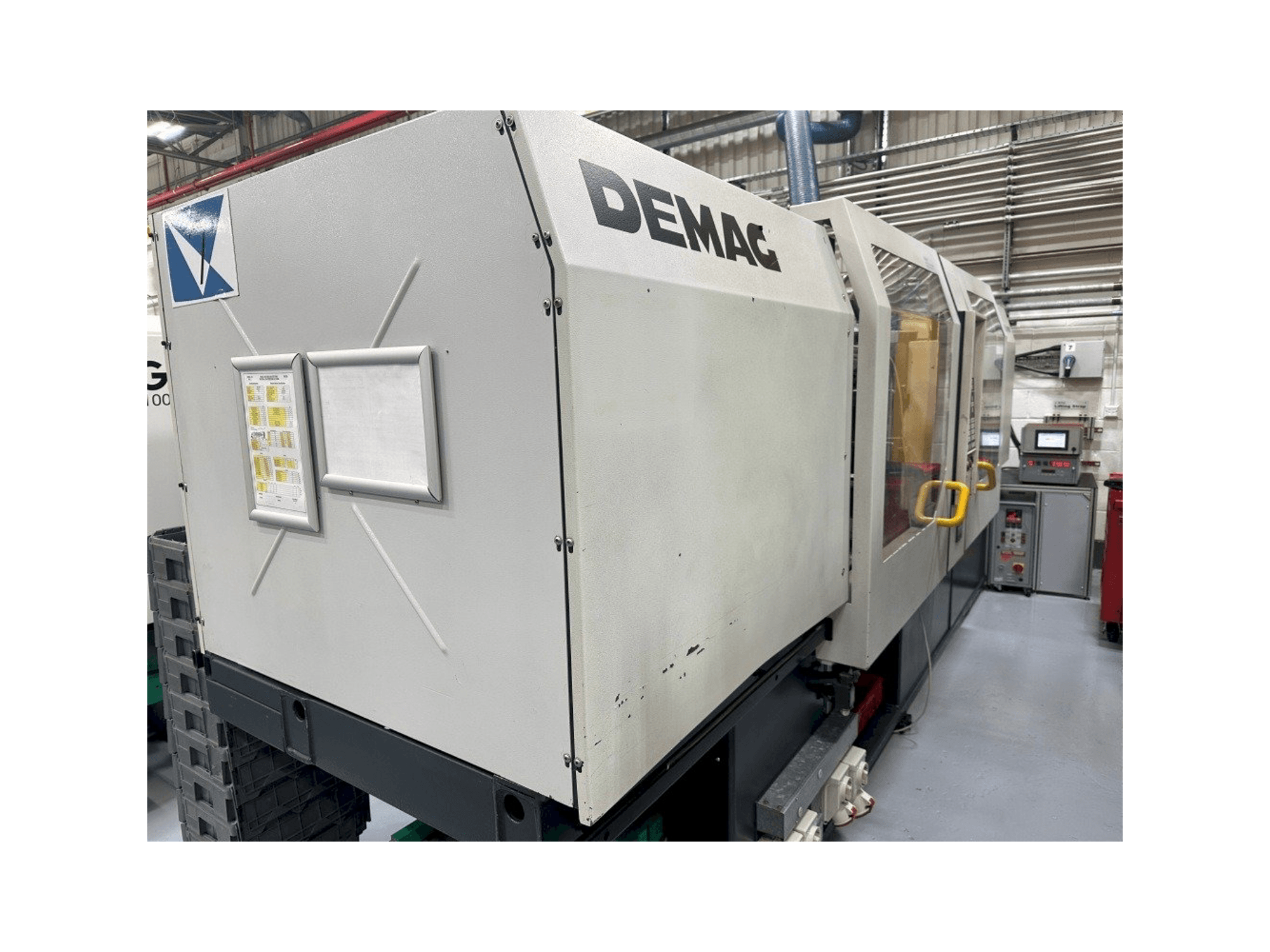 Masina DEMAG Ergotech System 1100-200 vasaku külje vaade