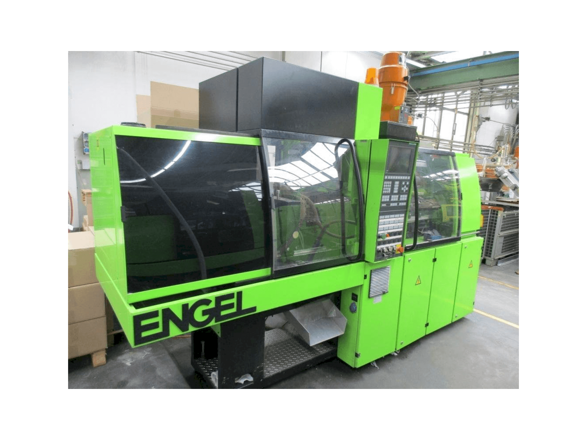 Masina ENGEL ES 200-45 eestvaade
