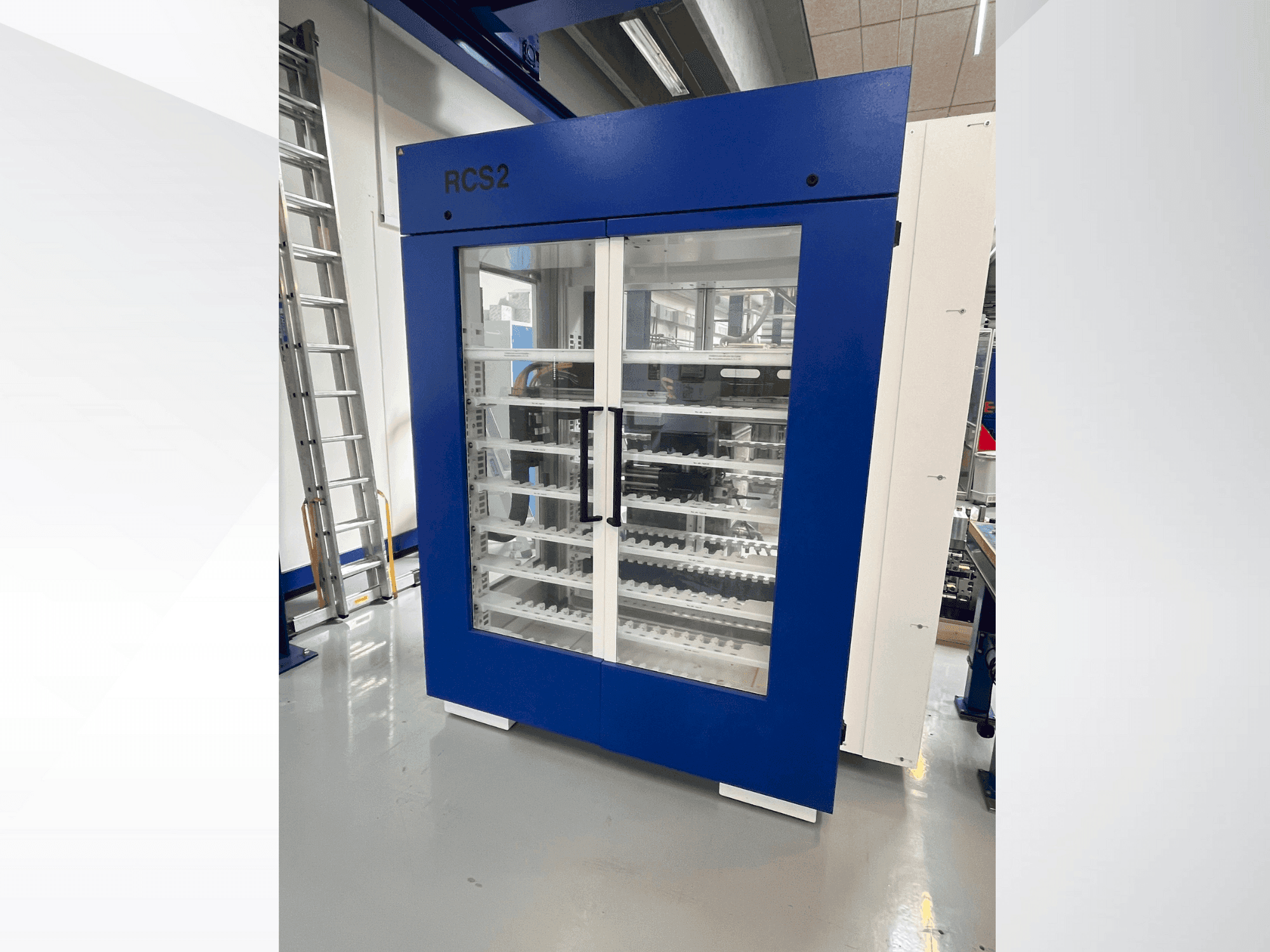 Masina RÖDERS RCS2 külgvaade