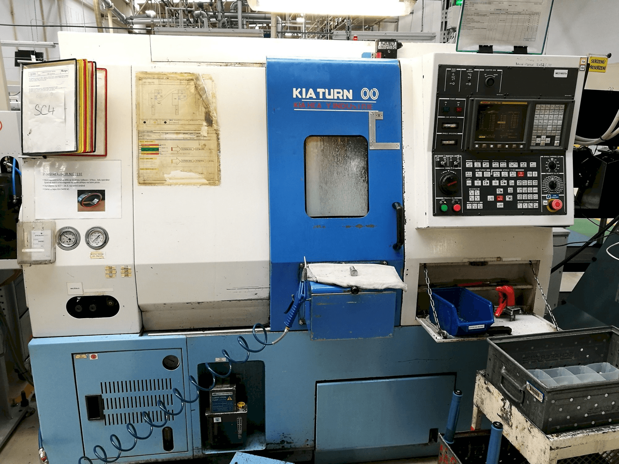 Masina Kia Super Kia Turn 200 eestvaade