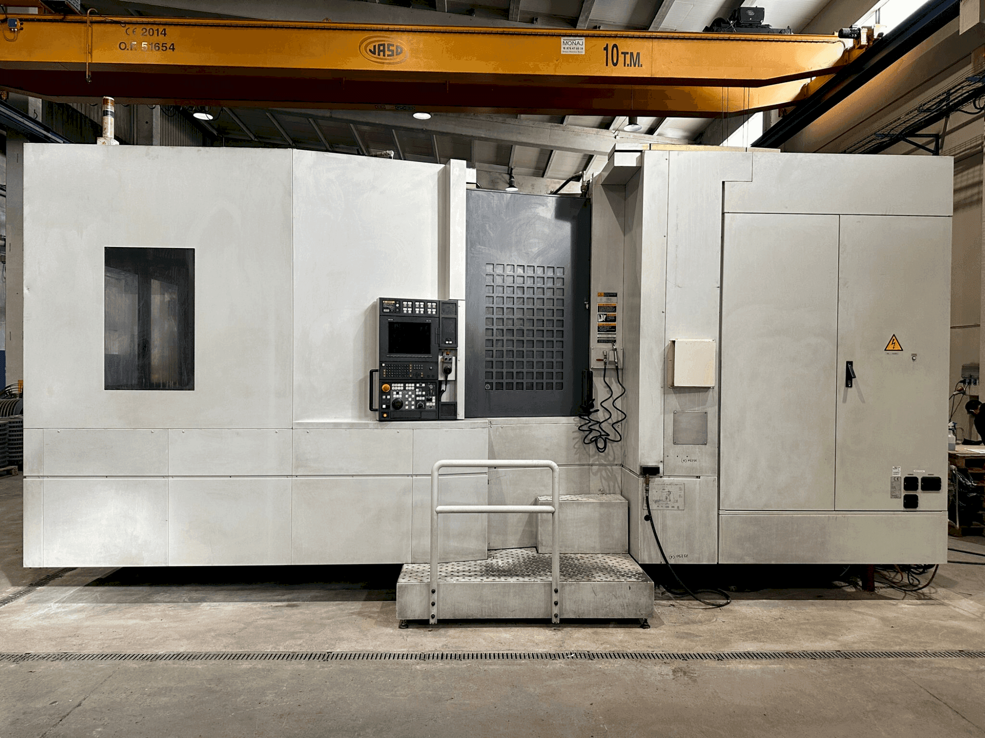 Masina MORI SEIKI NH8000DCG eestvaade