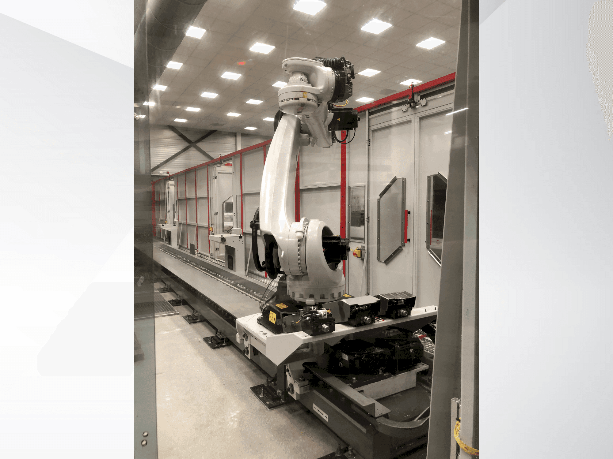 Masina HERMLE Cell eestvaade