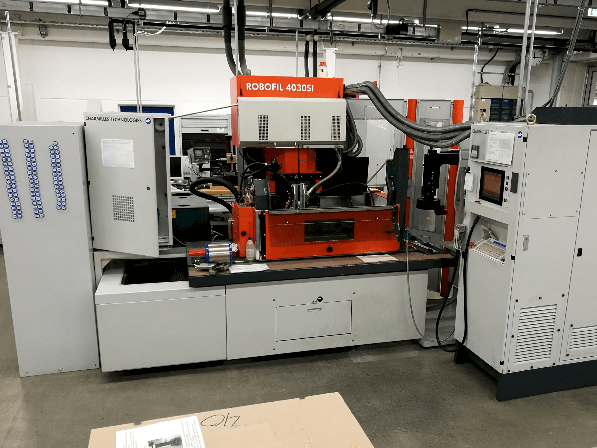 Masina CHARMILLES ROBOFIL 4030SI eestvaade