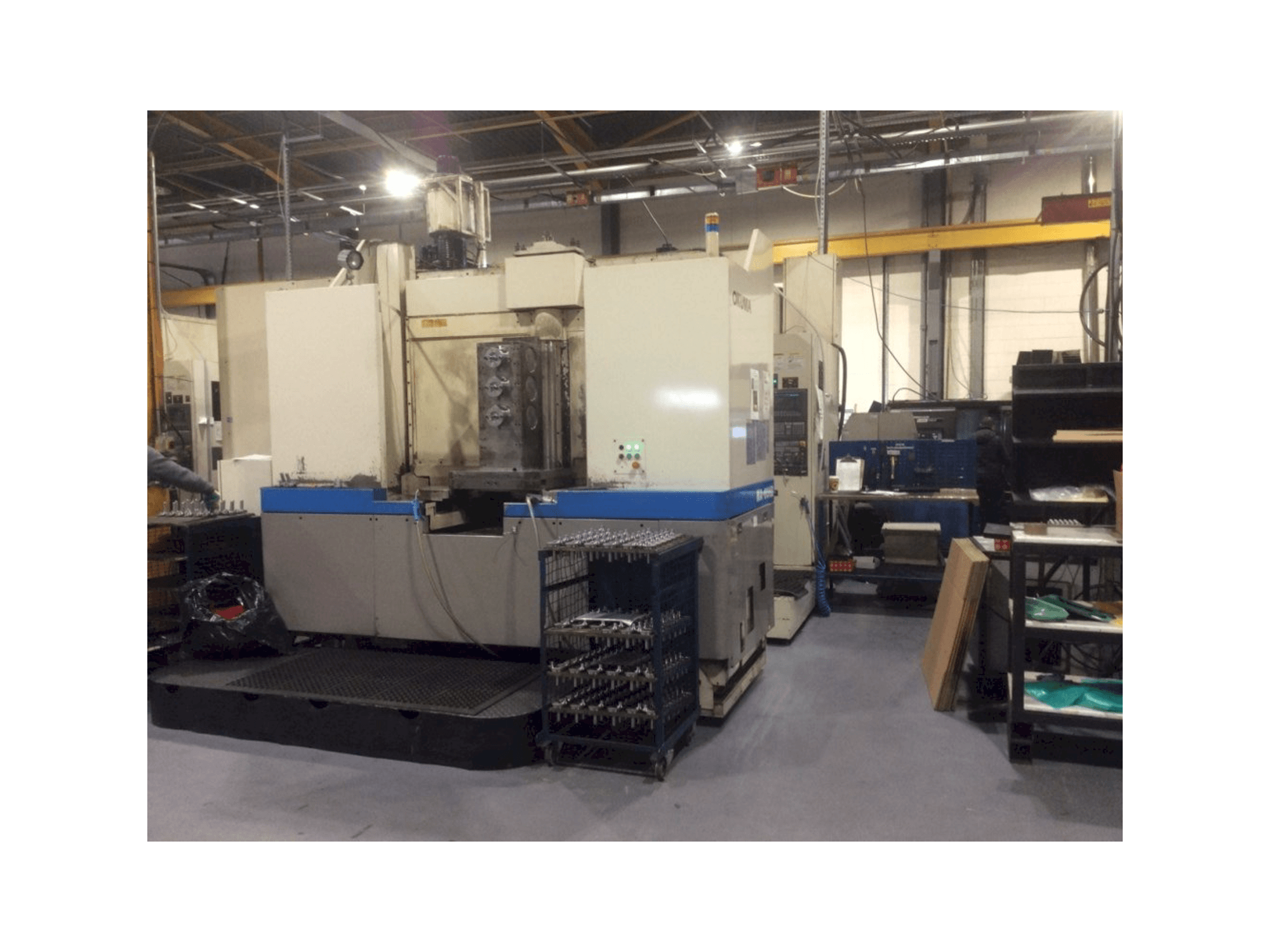 Masina Okuma MA-60HB eestvaade