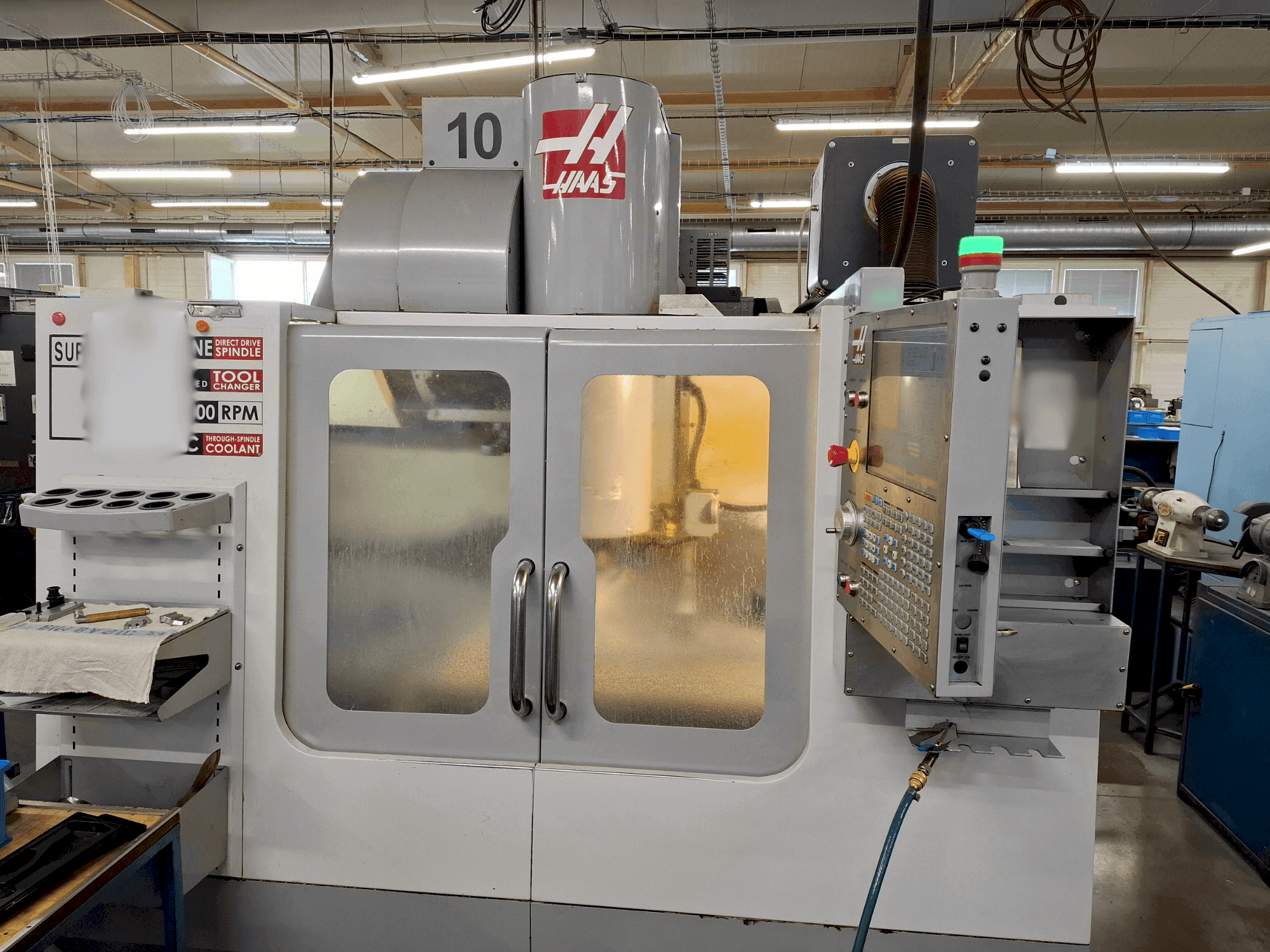 Masina HAAS VF-2SSHE eestvaade